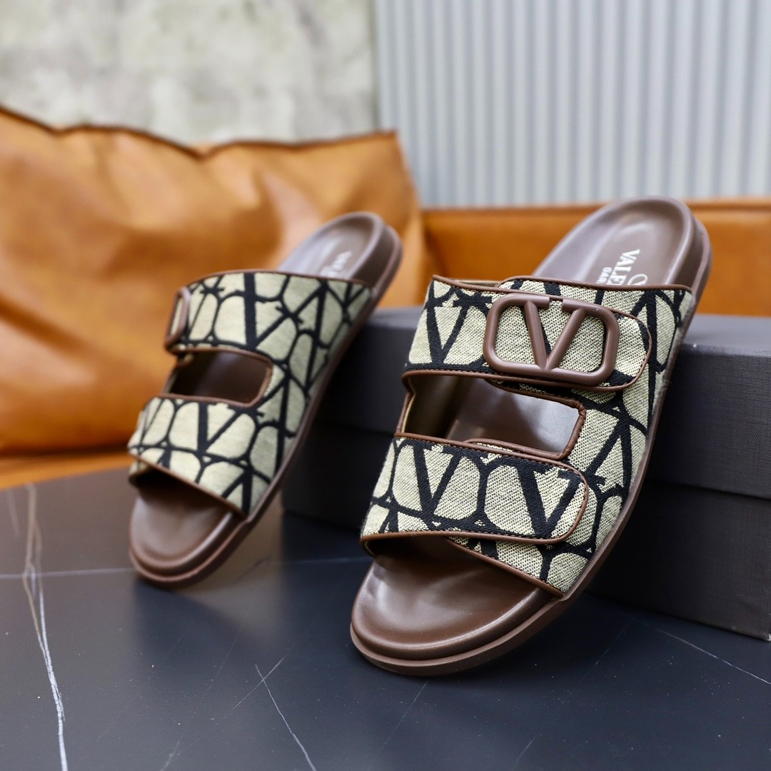 073 014#016-Valentino-shoes-02-2023SS