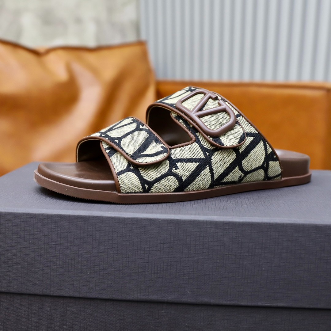 073 014#016-Valentino-shoes-02-2023SS