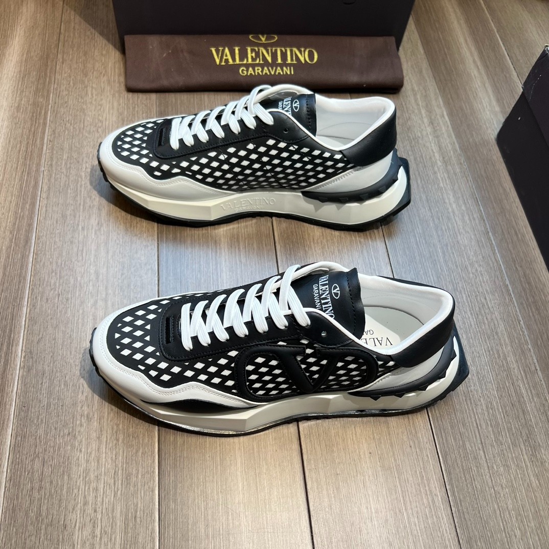 071 012#016-Valentino-shoes-02-2023SS