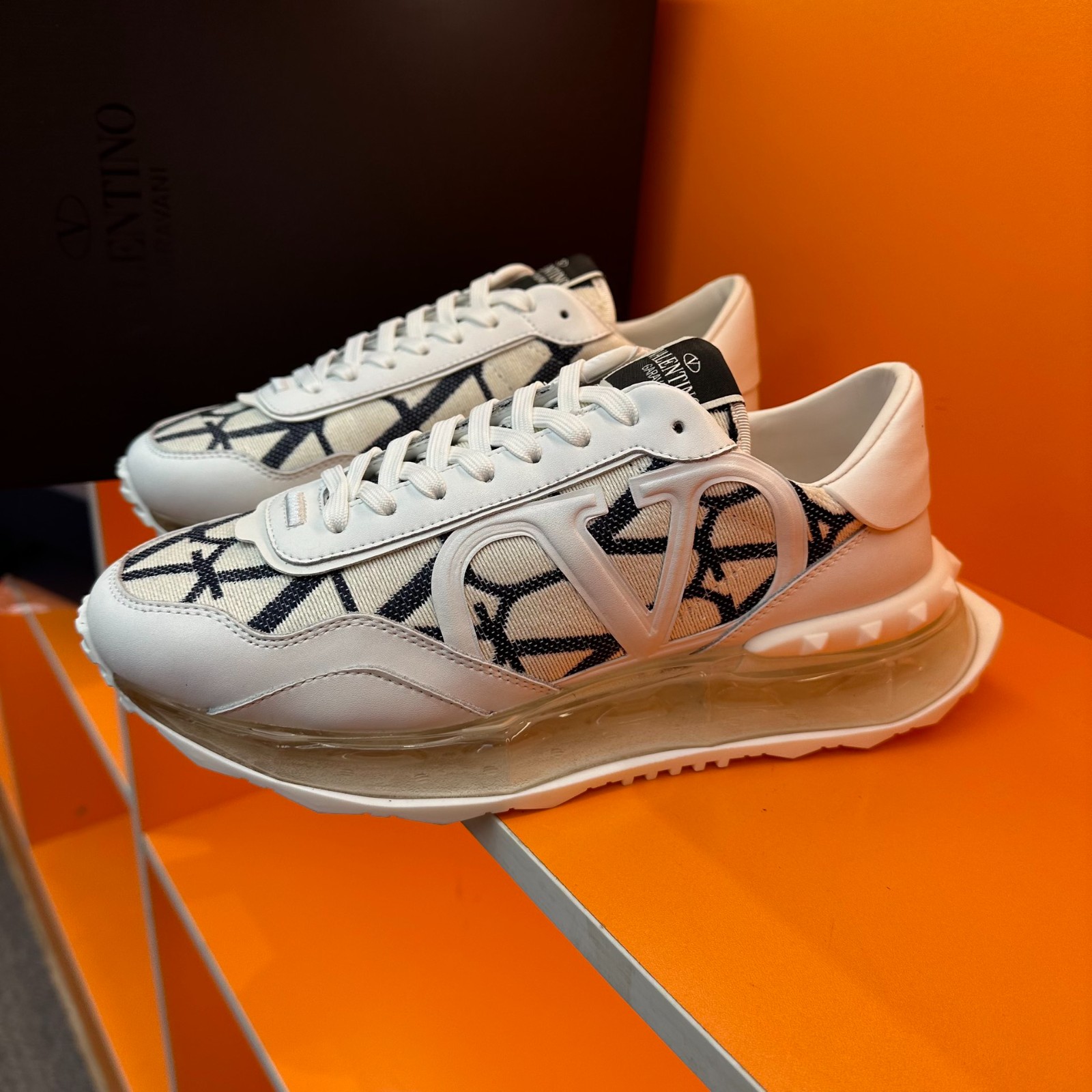 058 058#016-Valentino-shoes-03-2023SS