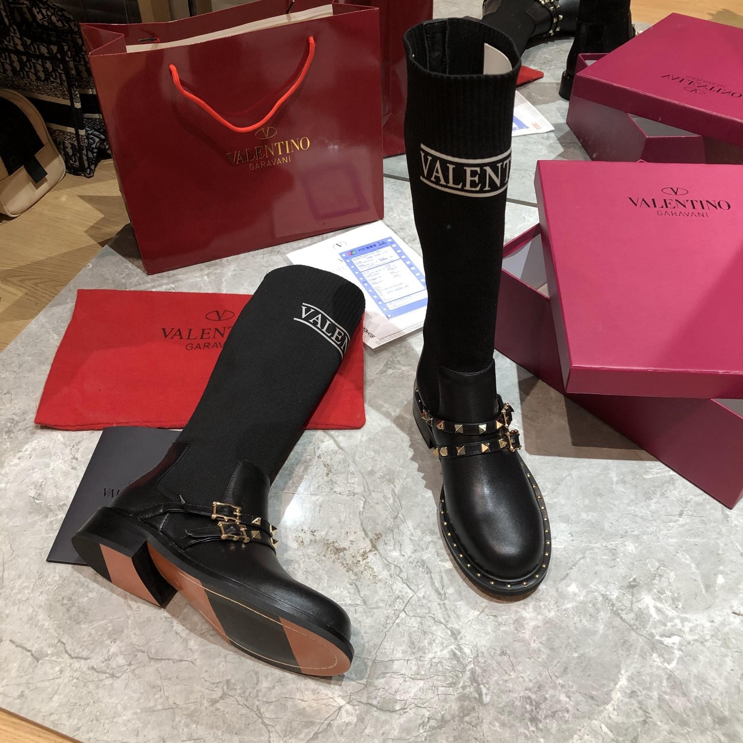 049 049#016-Valentino-shoes-03-2023SS
