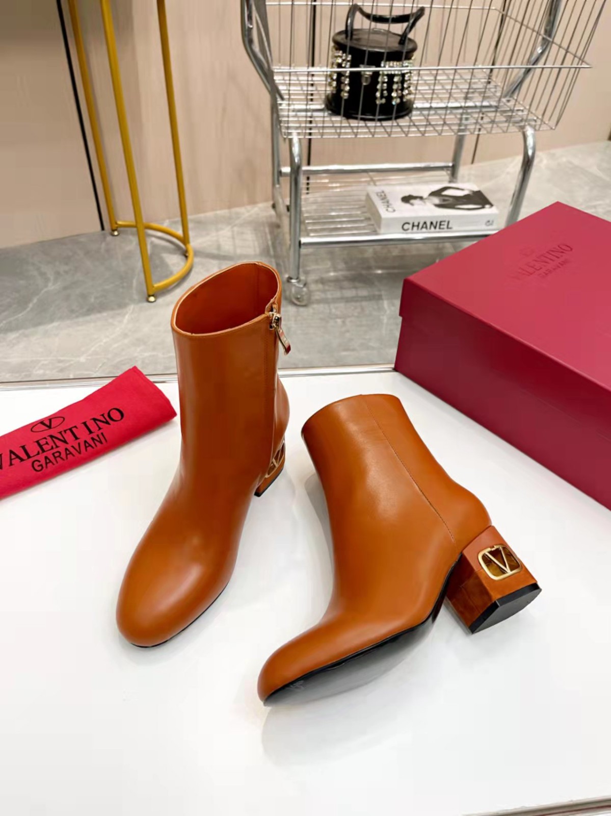 043 043#016-Valentino-shoes-03-2023SS