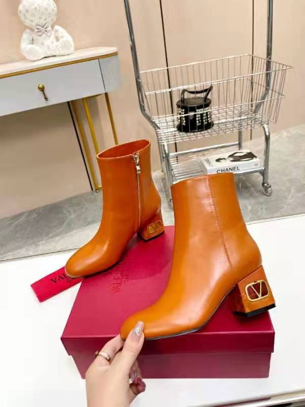 043 043#016-Valentino-shoes-03-2023SS