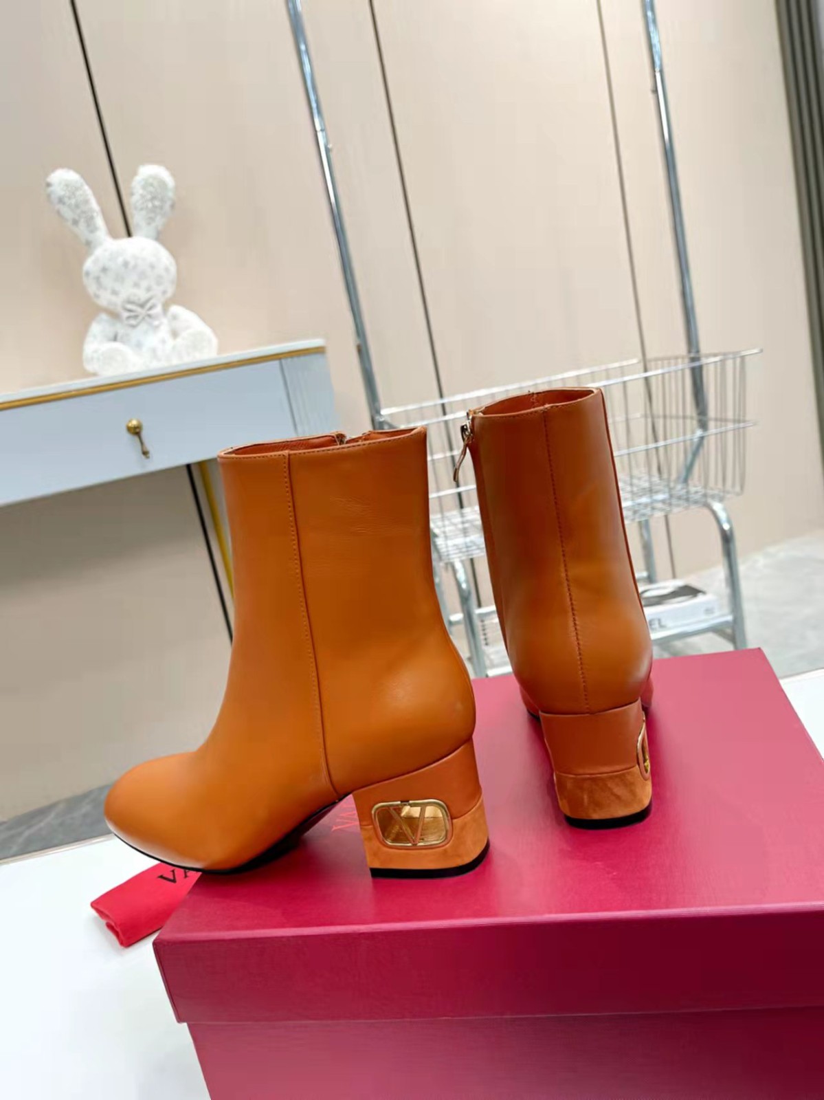 043 043#016-Valentino-shoes-03-2023SS