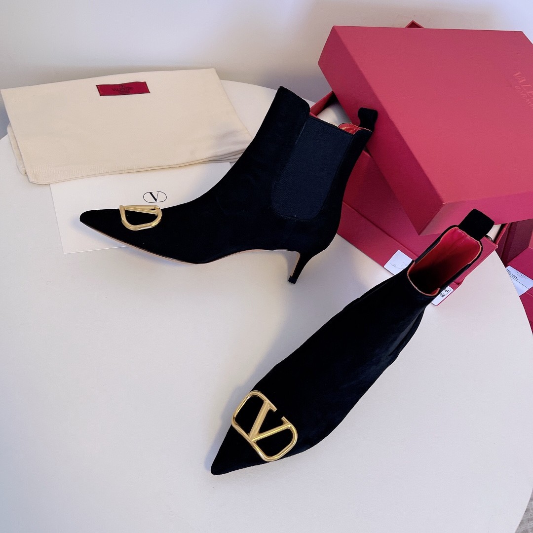 042 042#016-Valentino-shoes-03-2023SS
