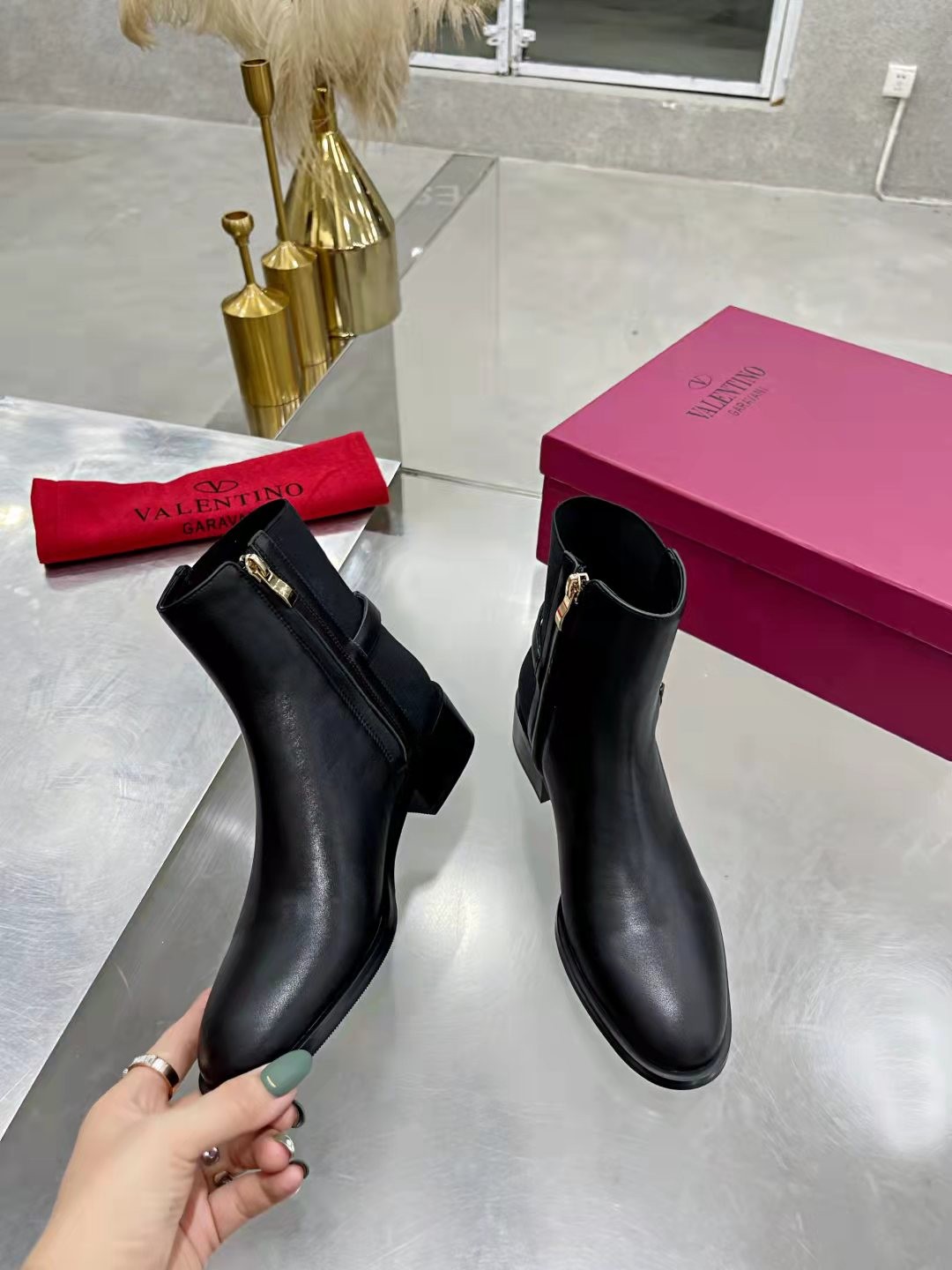 040 040#016-Valentino-shoes-03-2023SS