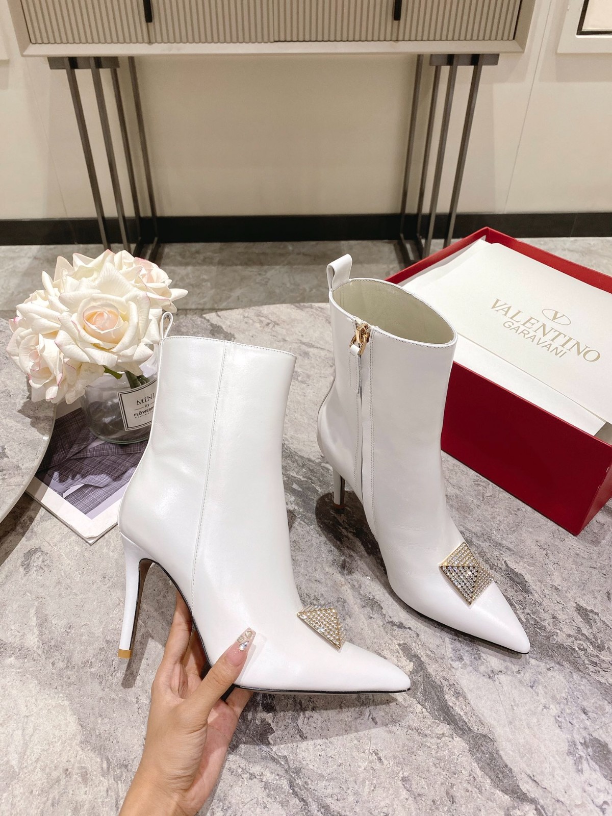 033 033#016-Valentino-shoes-03-2023SS