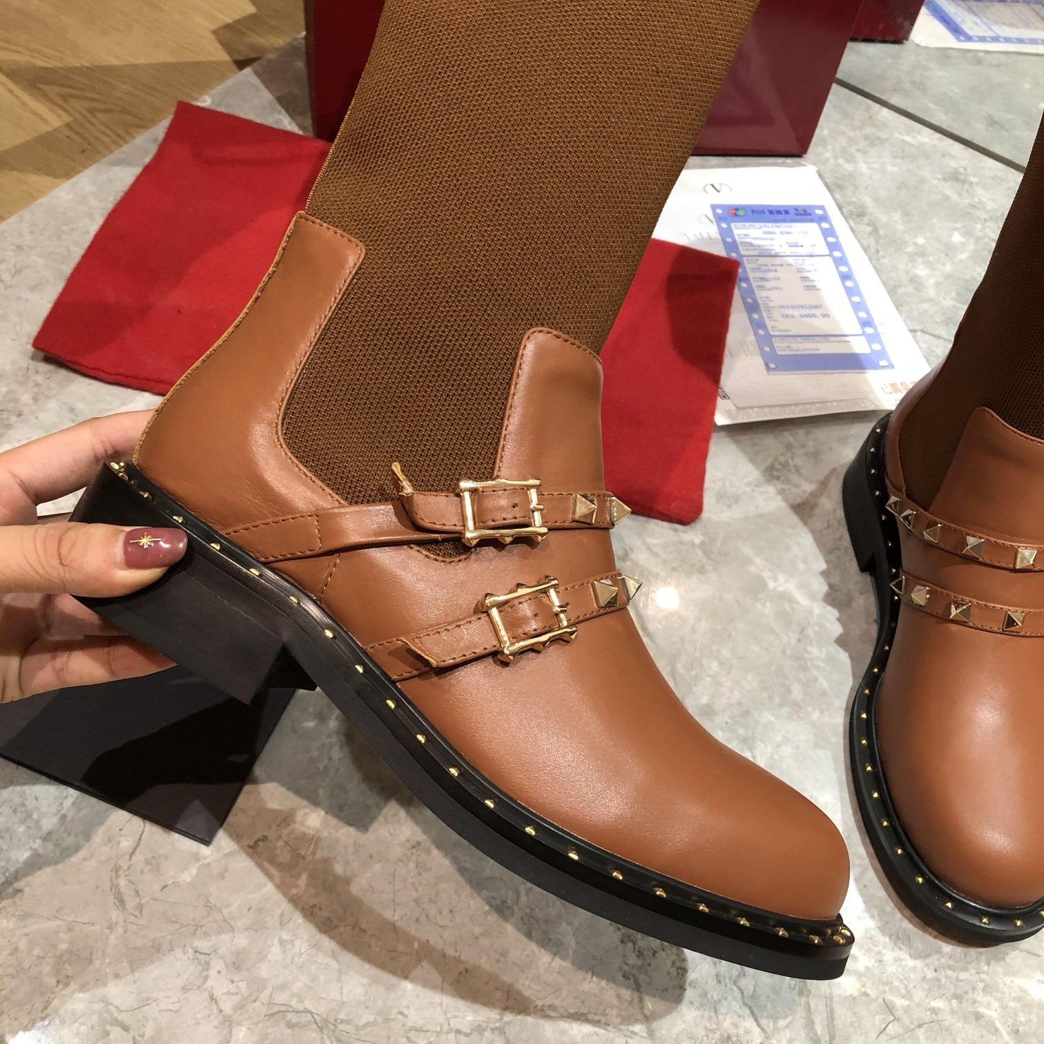 023 023#016-Valentino-shoes-03-2023SS