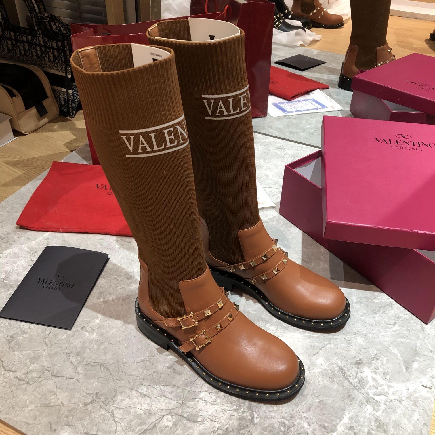 023 023#016-Valentino-shoes-03-2023SS