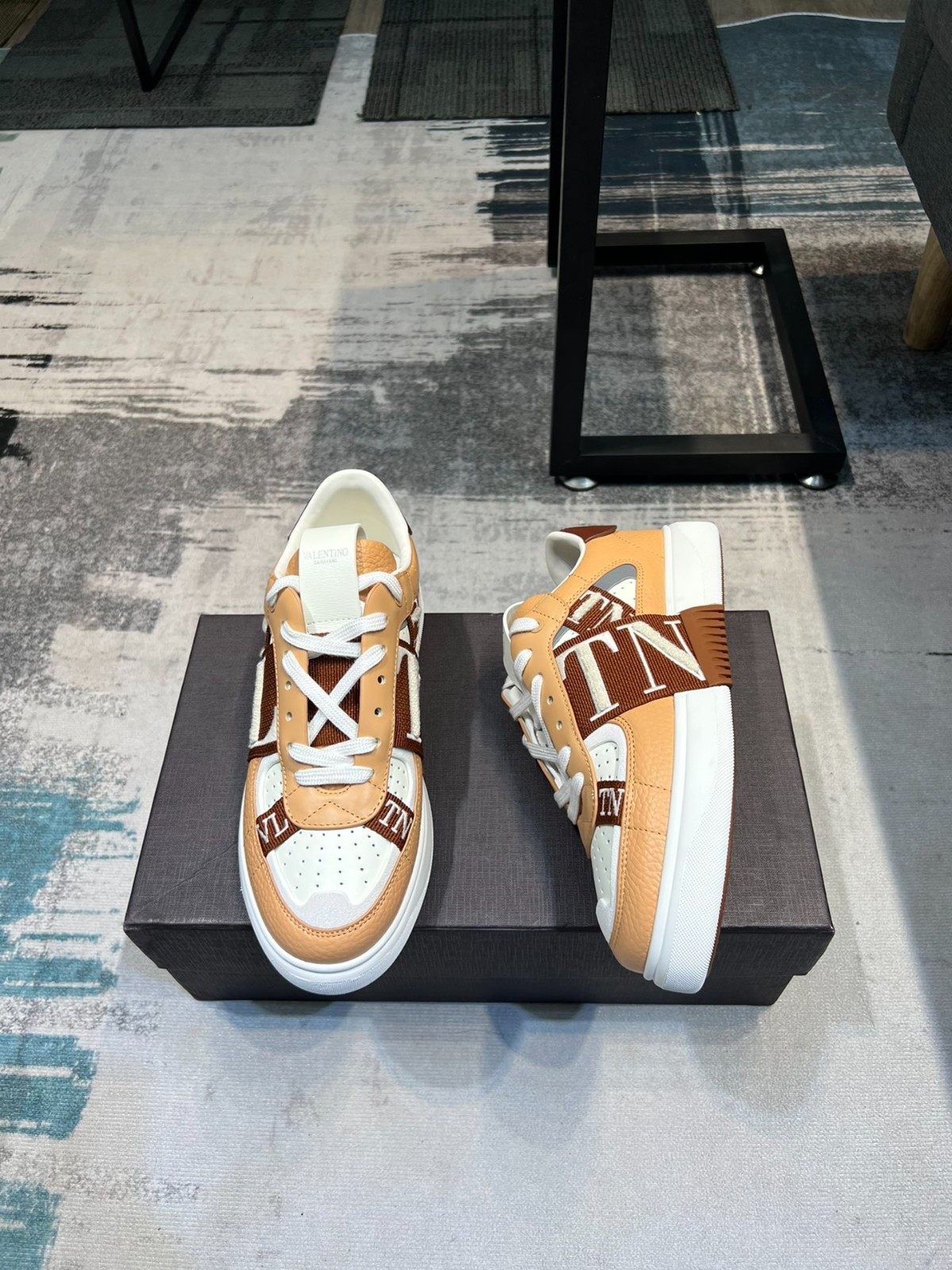 021 021#016-Valentino-shoes-03-2023SS
