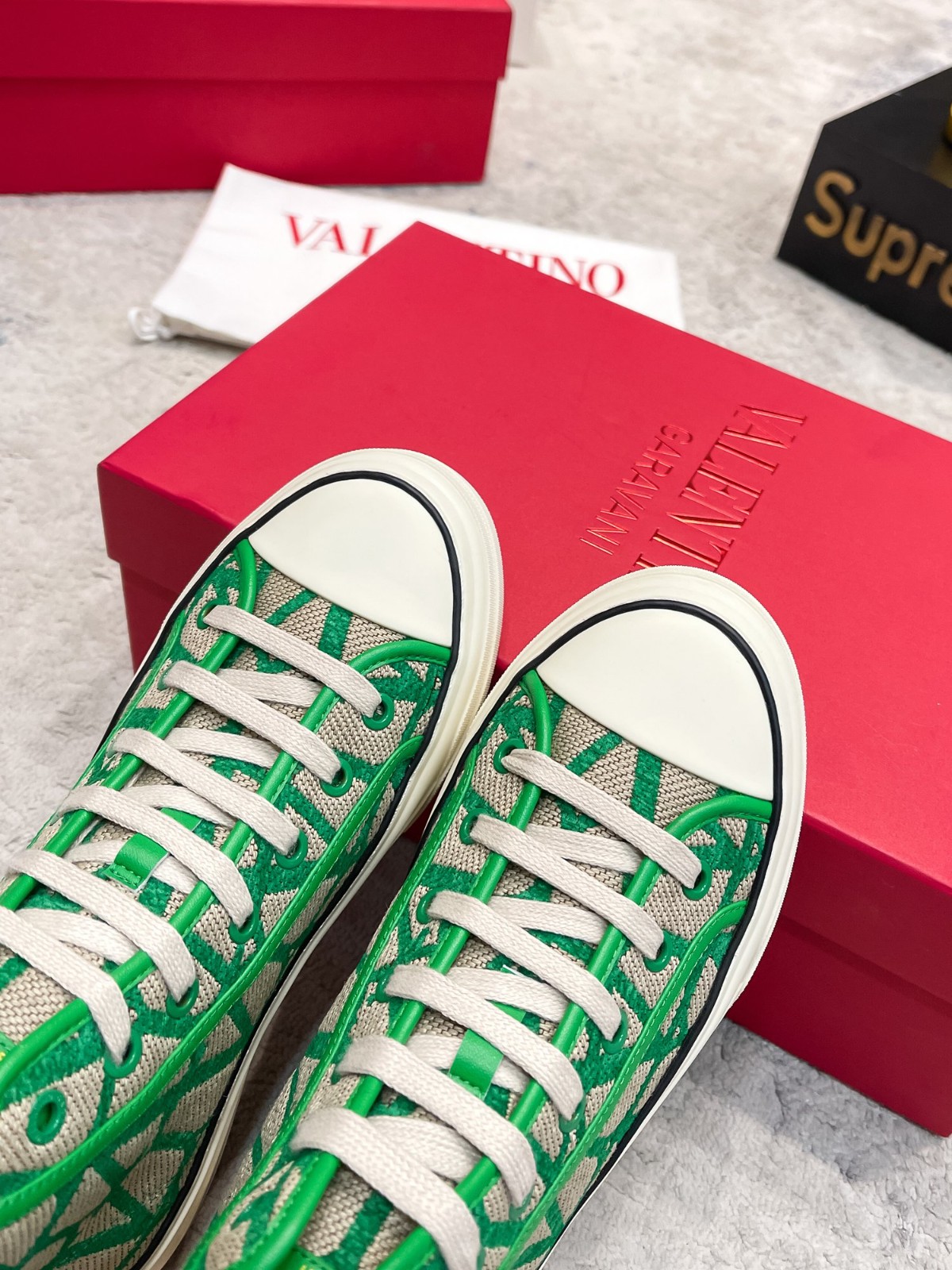 014 014#016-Valentino-shoes-03-2023SS