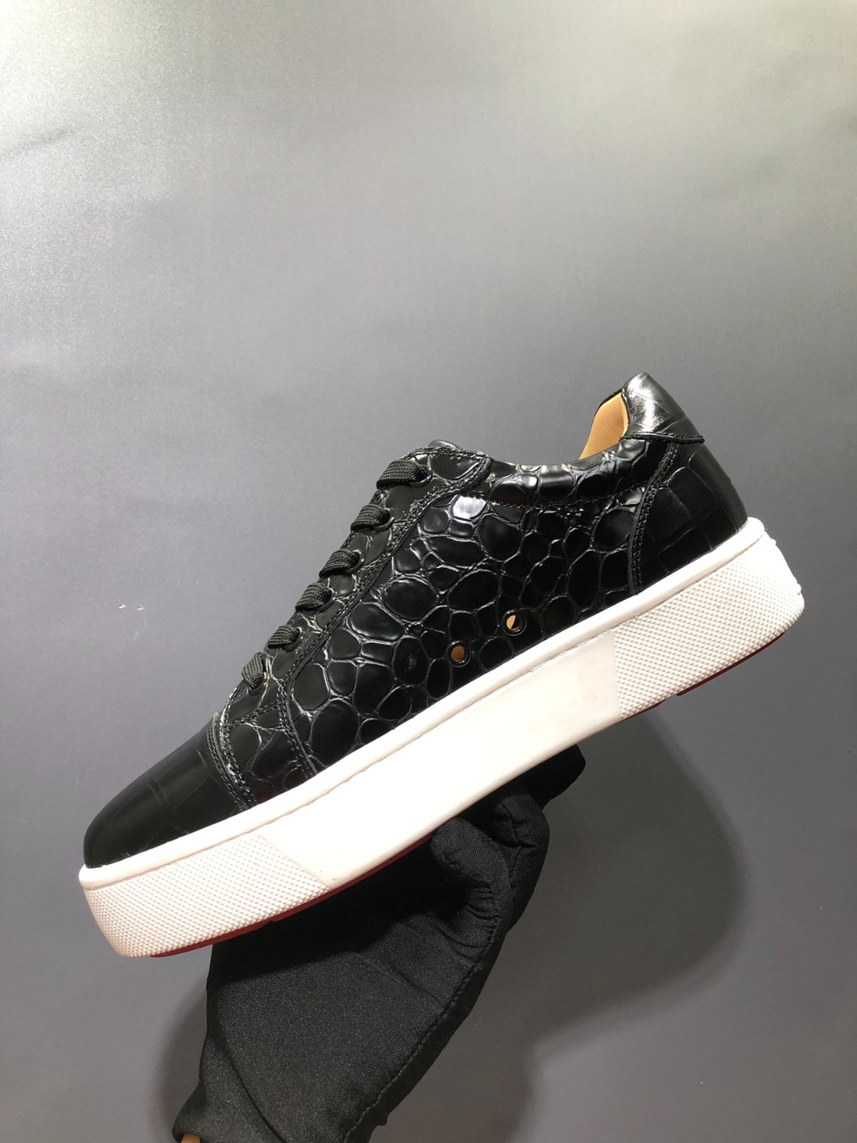 105 40123127 SIZE 38-46