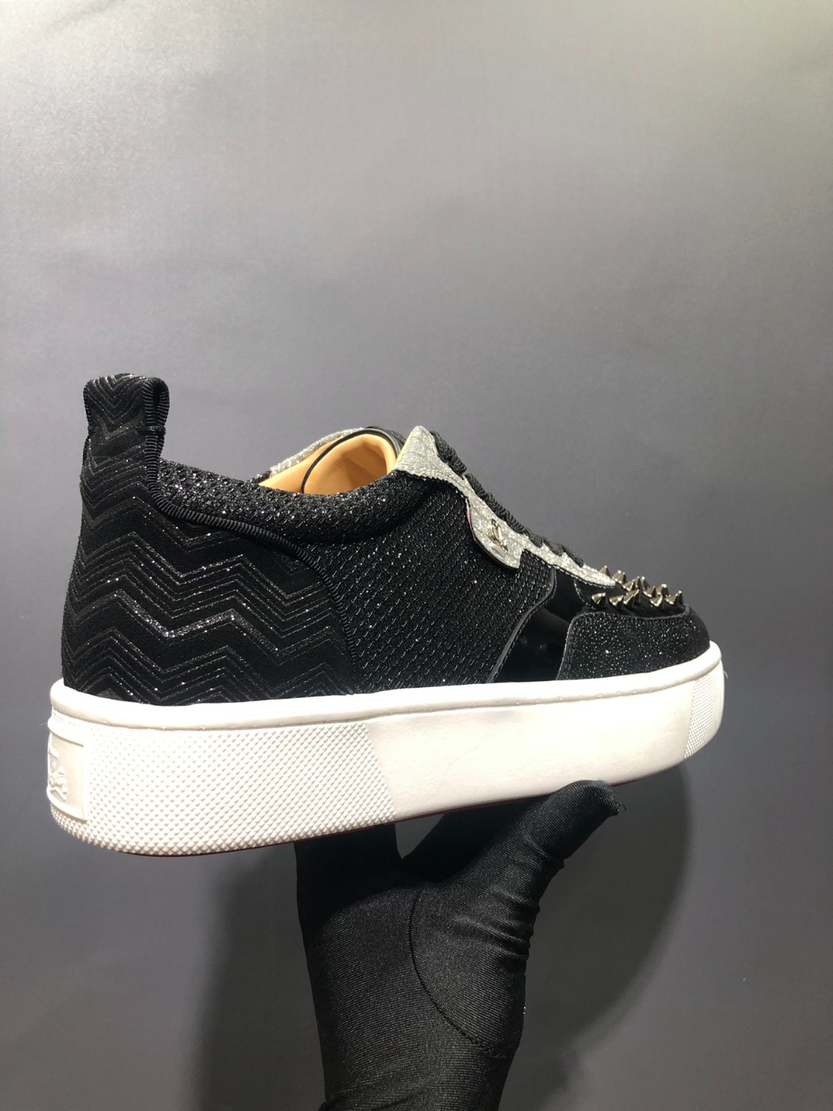 100 40123127 SIZE 38-46