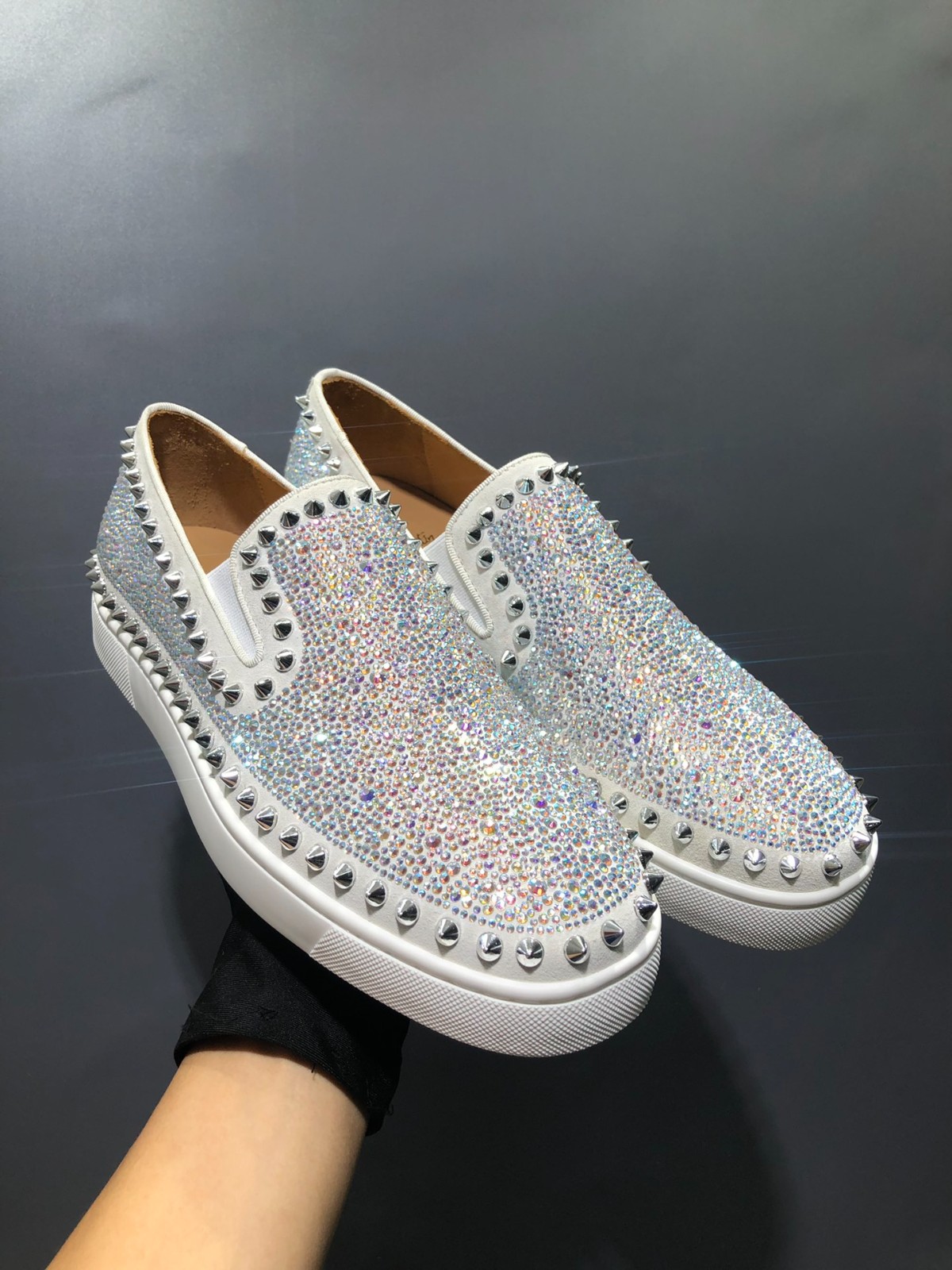 075 42123132 SIZE 35-47
