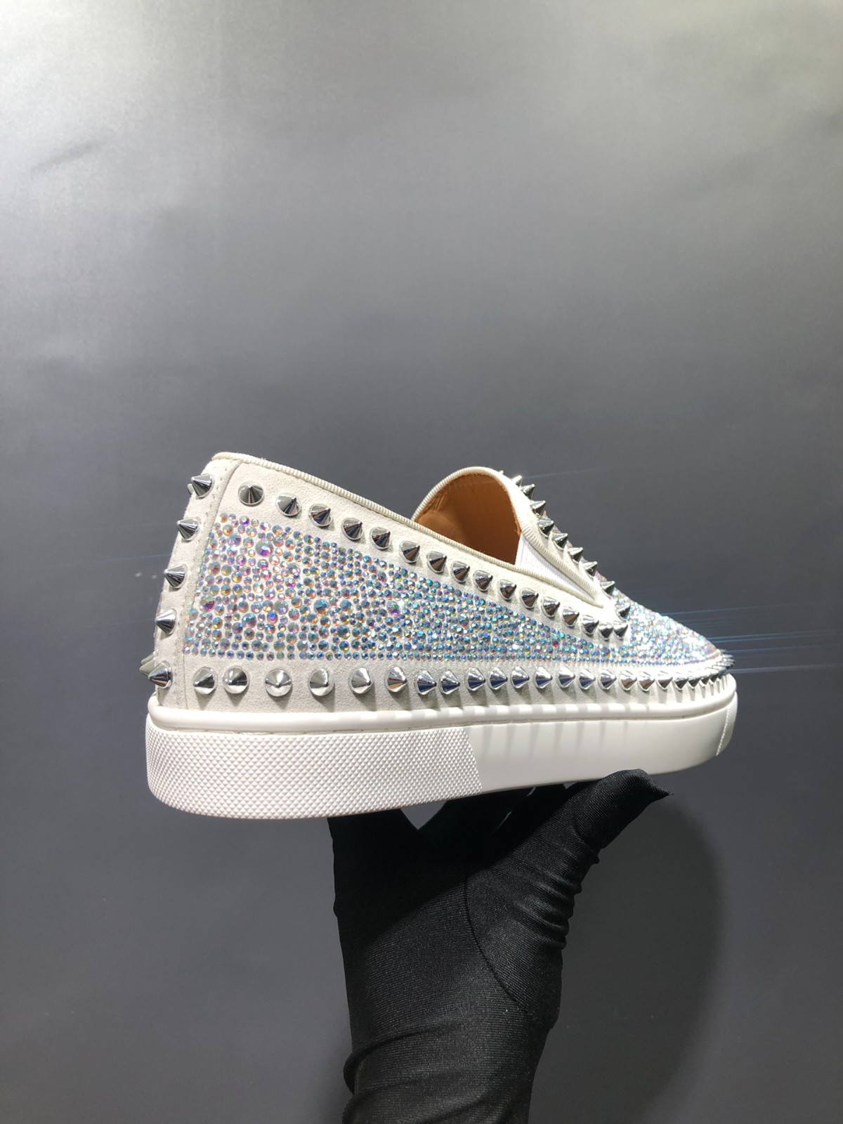 075 42123132 SIZE 35-47