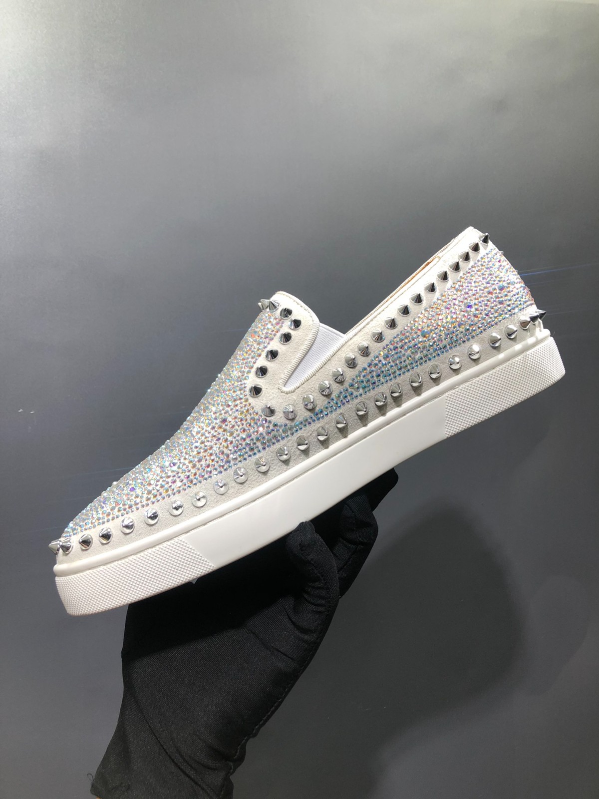075 42123132 SIZE 35-47