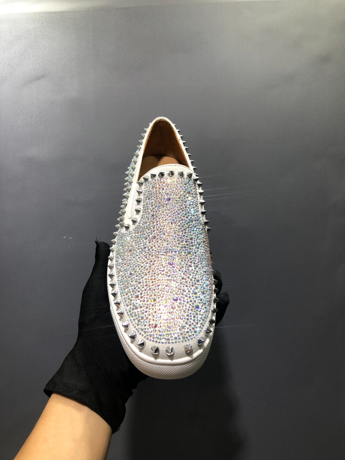 075 42123132 SIZE 35-47