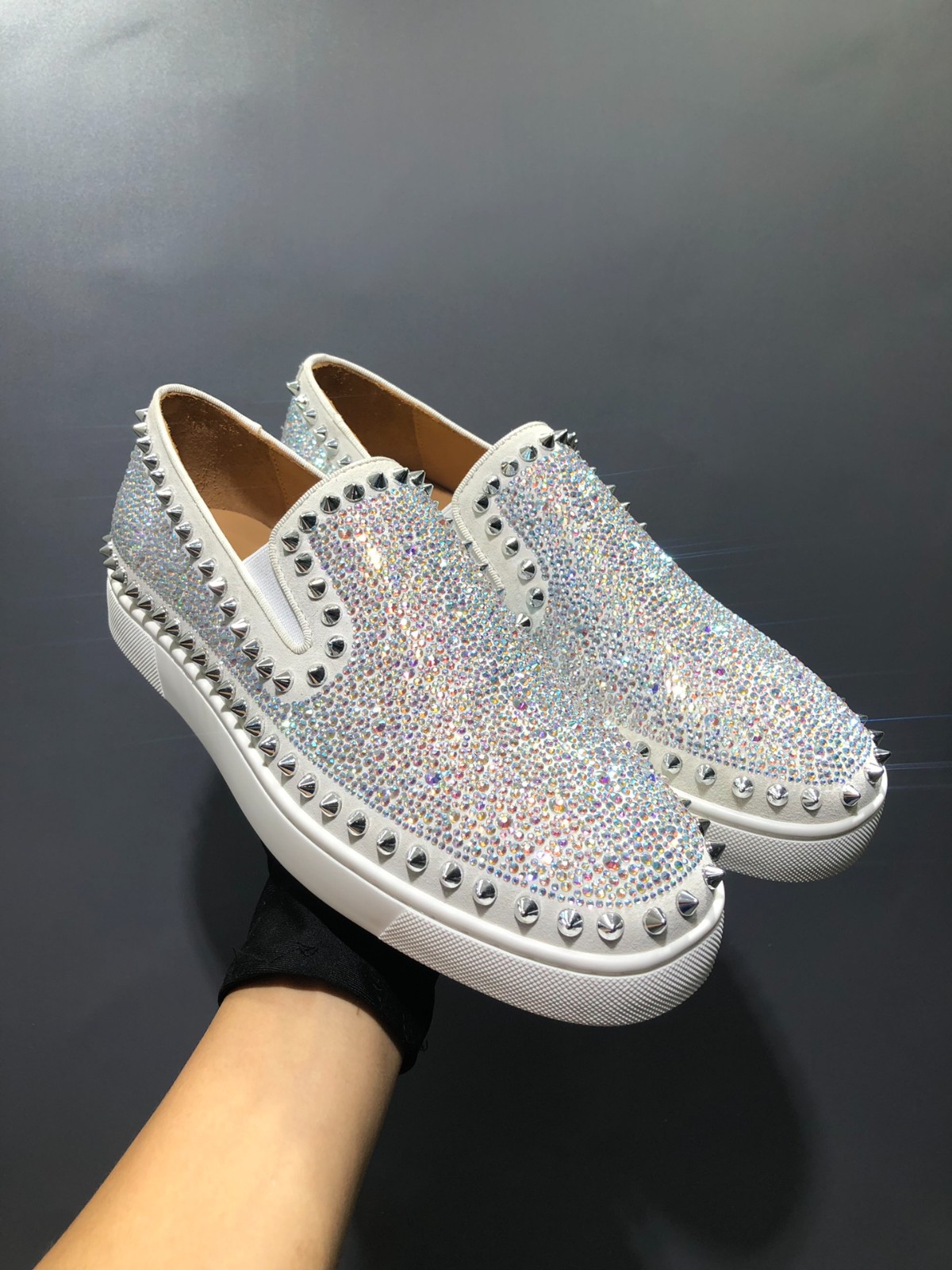 075 42123132 SIZE 35-47