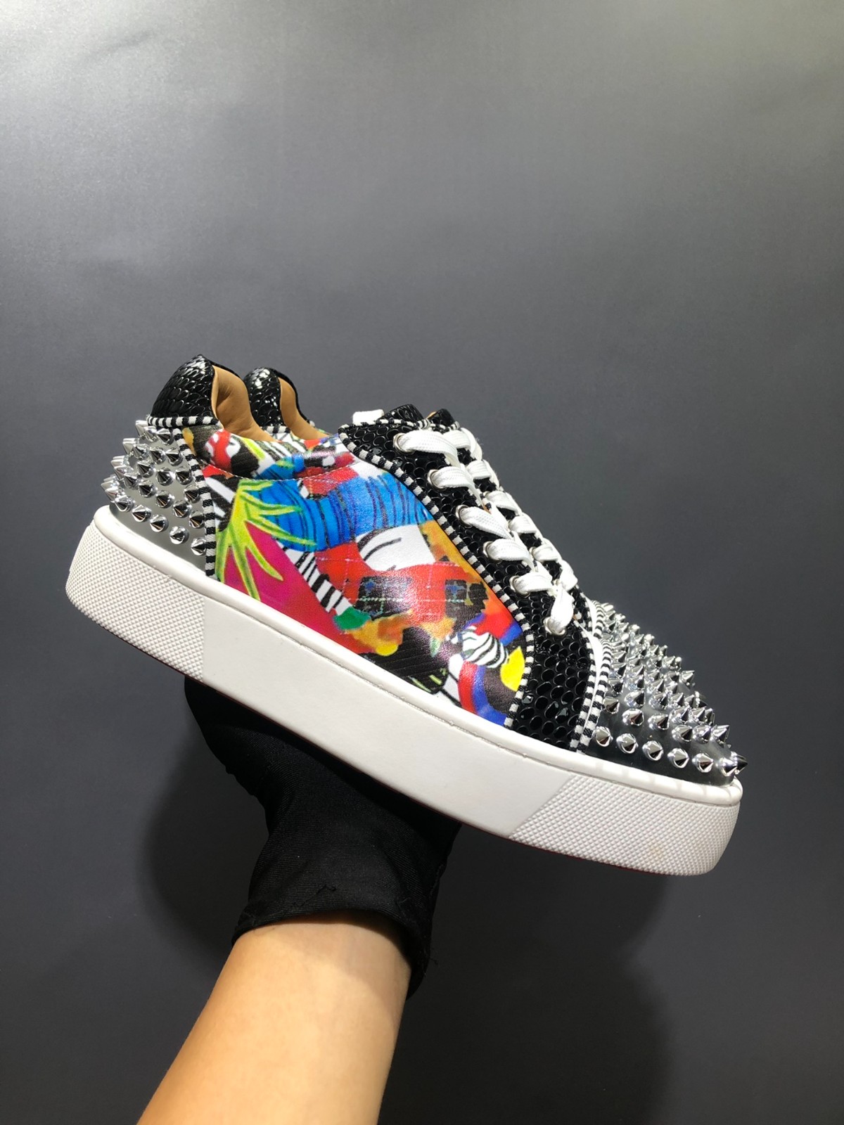 072 SIZE 38-47