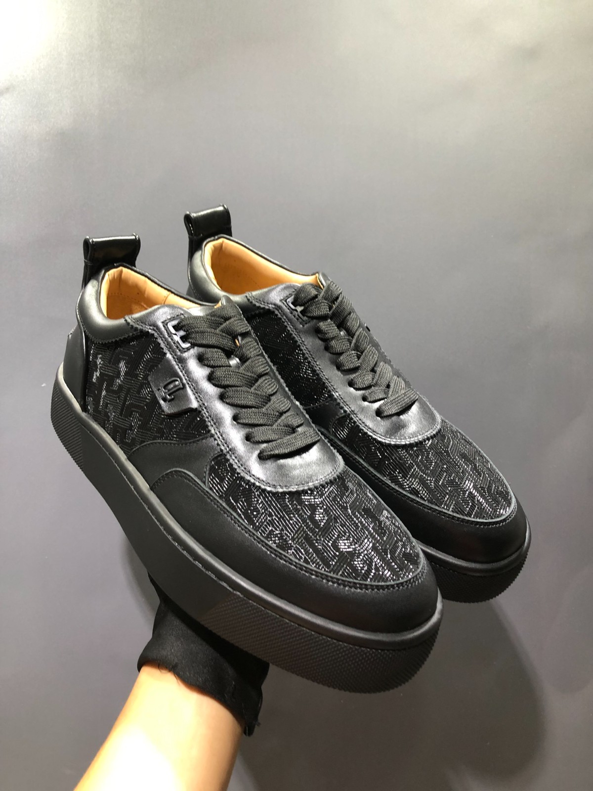 066 SIZE 35-47