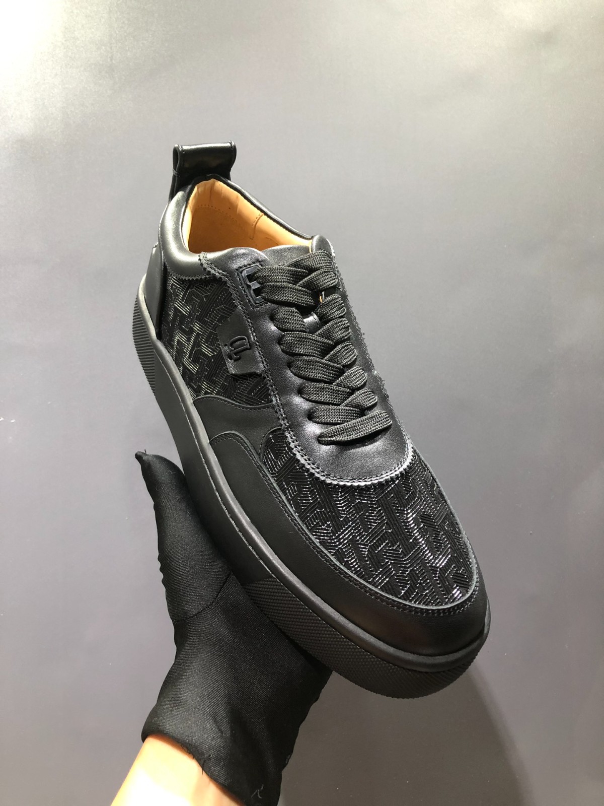 066 SIZE 35-47