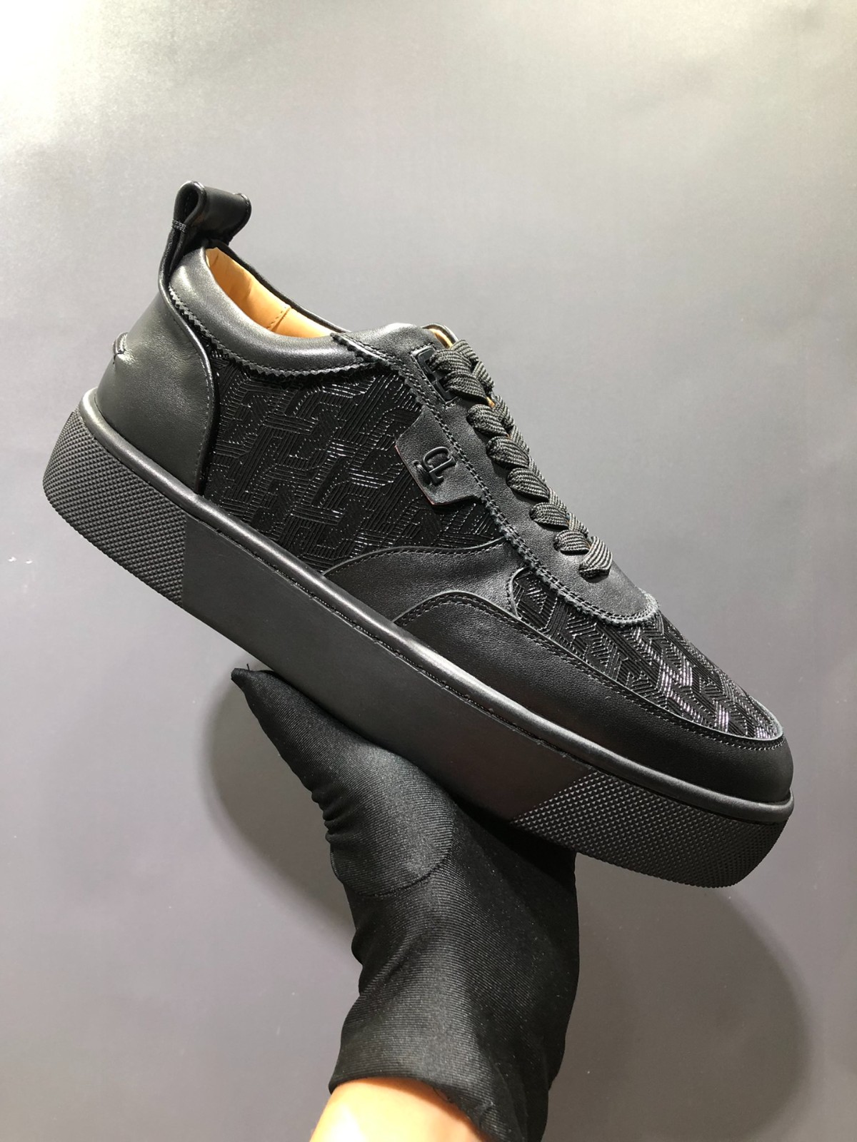 066 SIZE 35-47