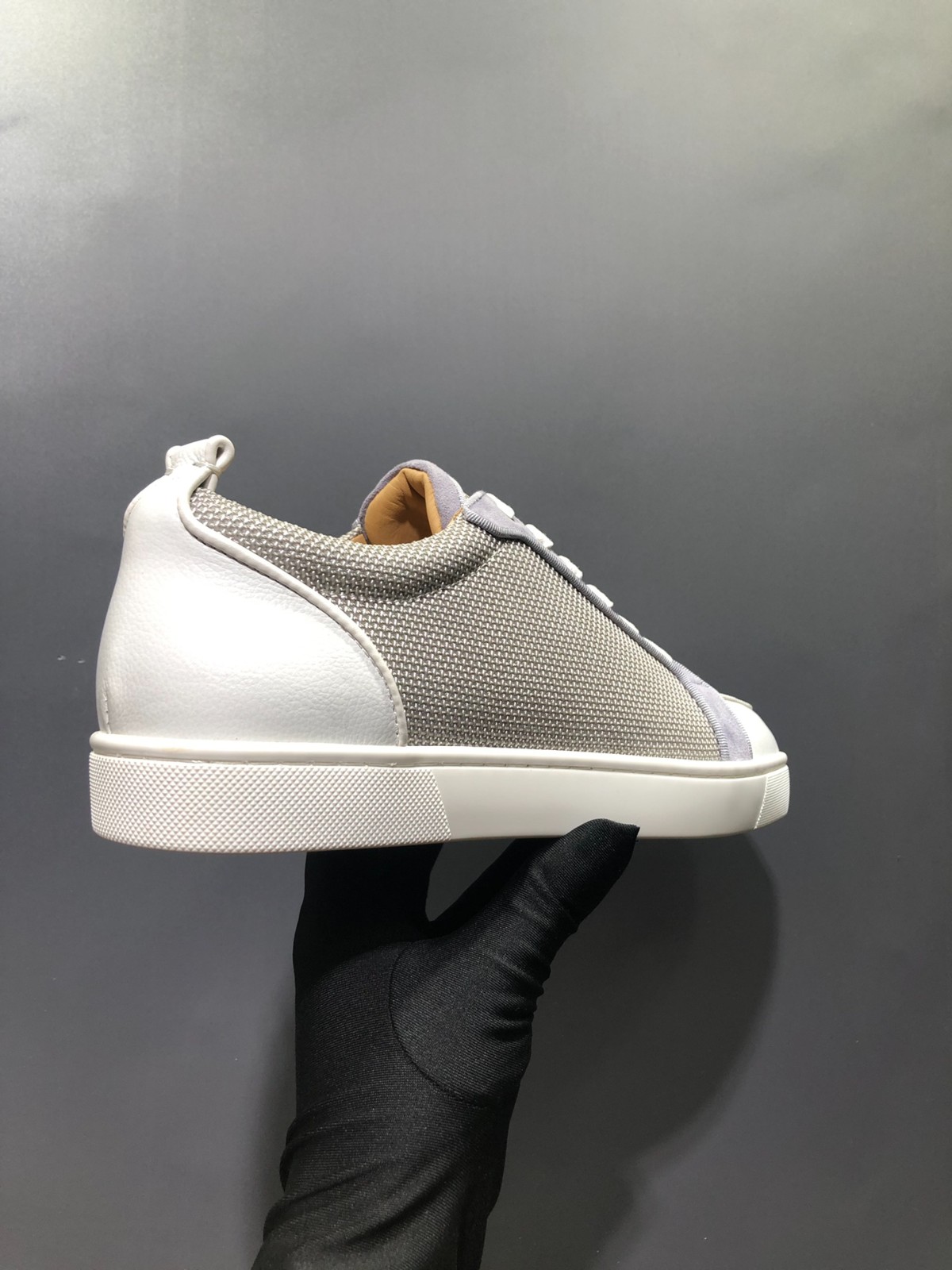 061 SIZE 35-47