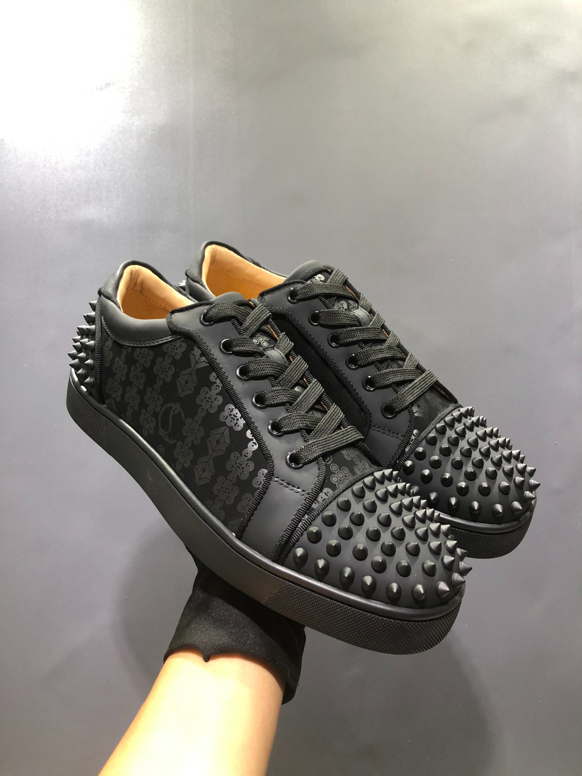 040 SIZE 35-47