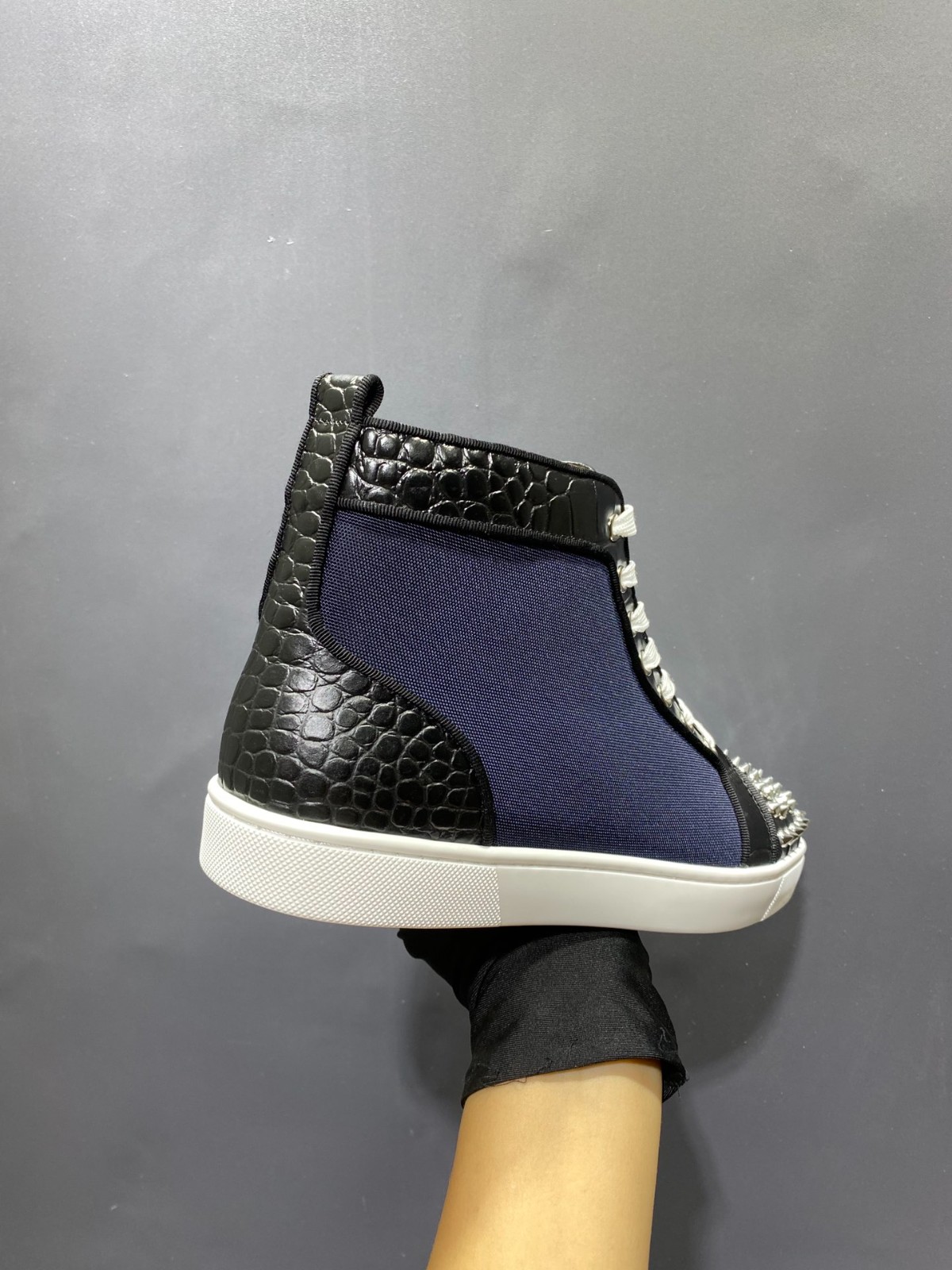039 SIZE 35-47