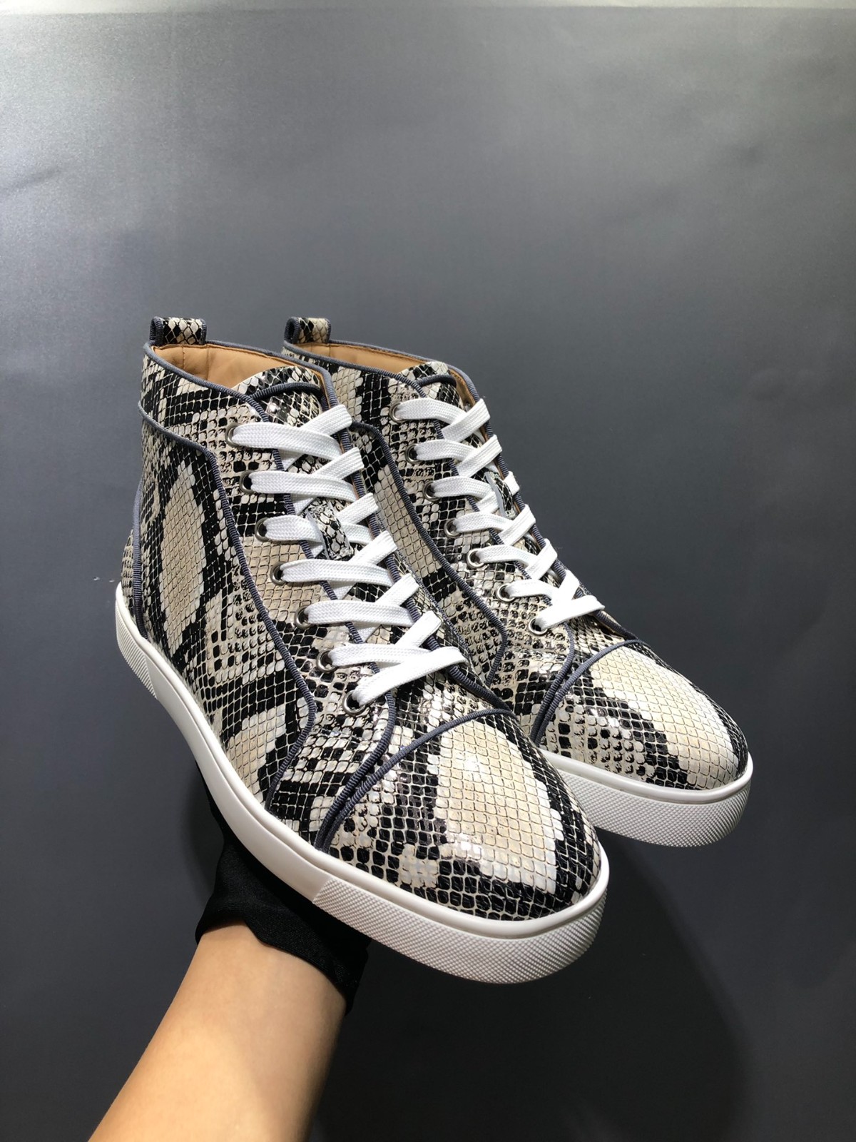 18 43123134 SIZE 35-47