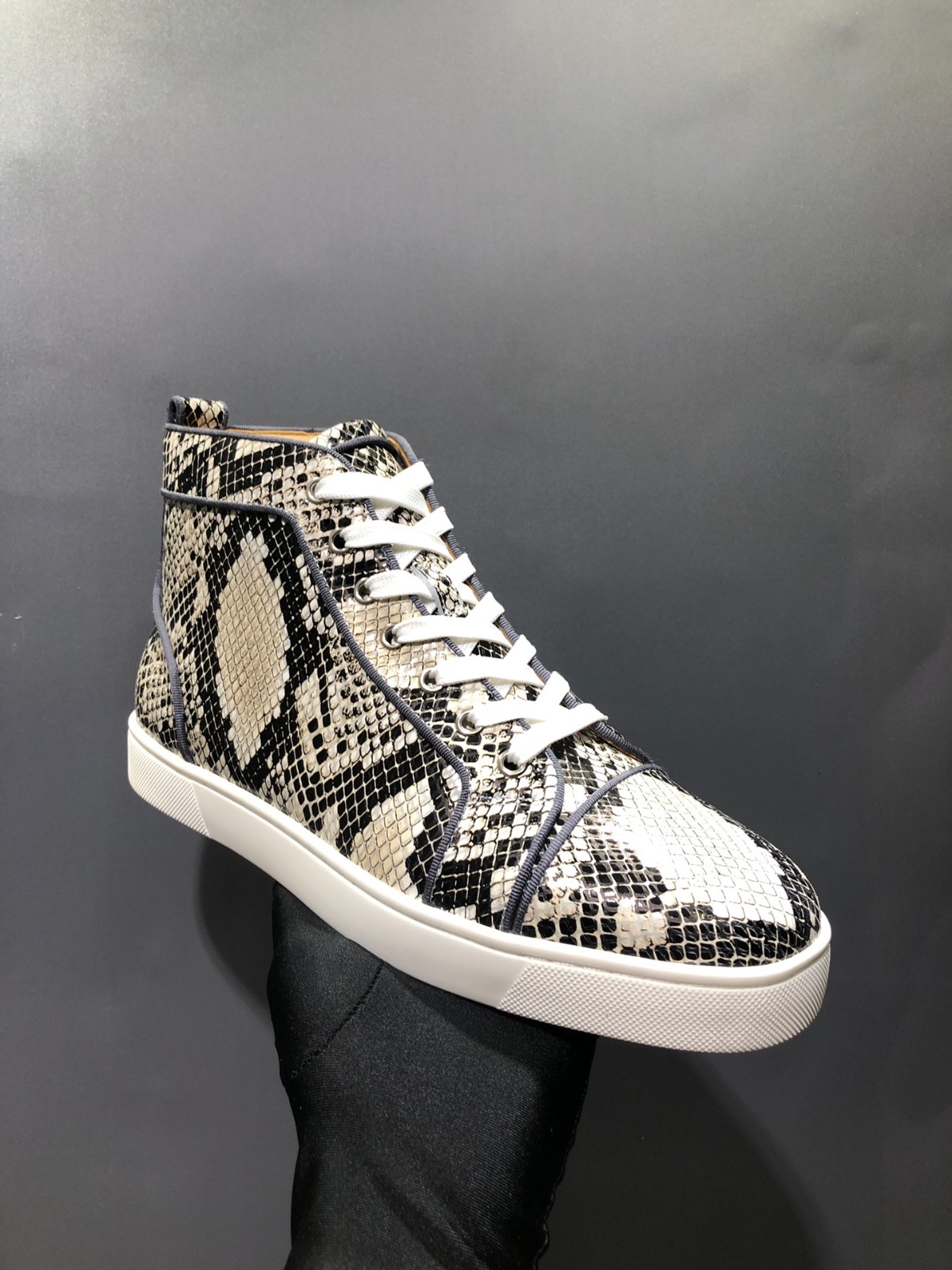 18 43123134 SIZE 35-47