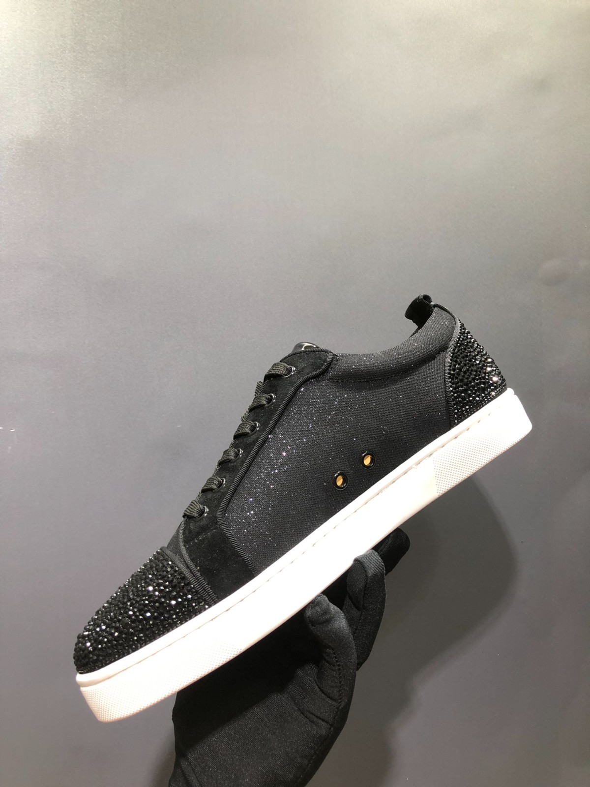 14 40123127 SIZE 35-47