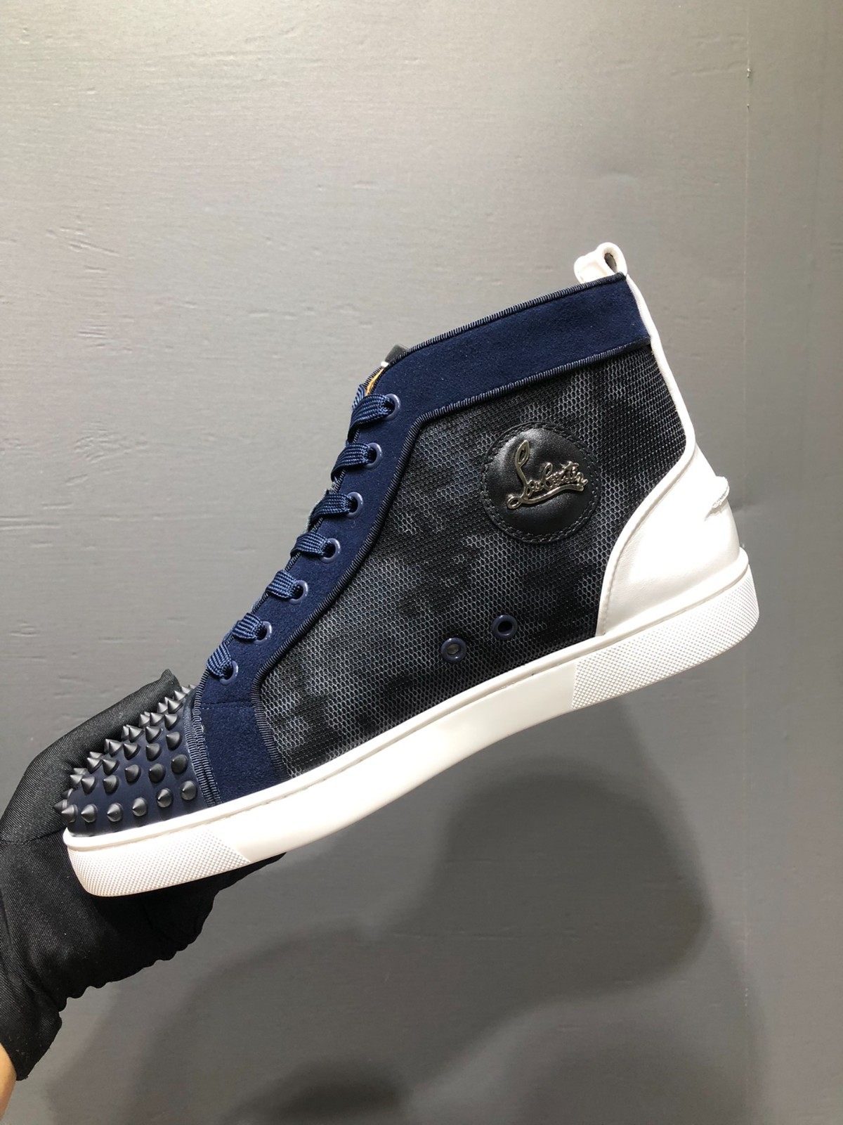 105 38123123 SIZE 35-47