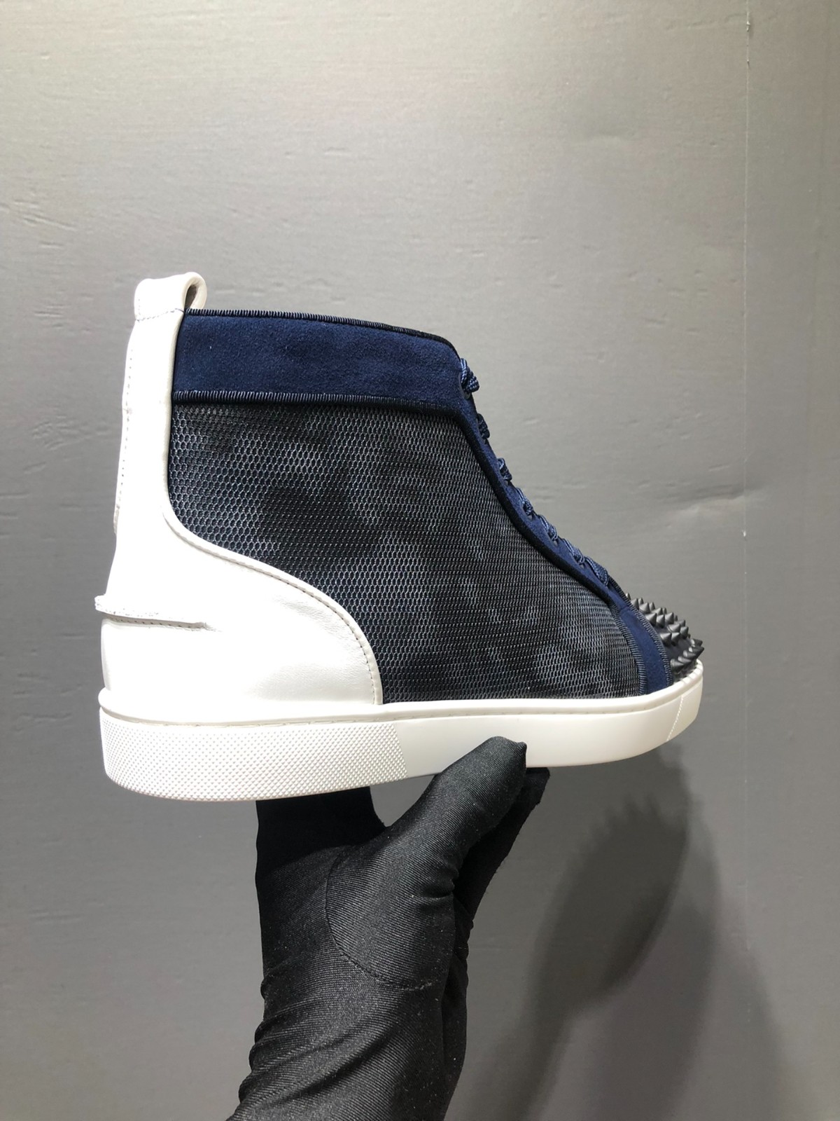 105 38123123 SIZE 35-47