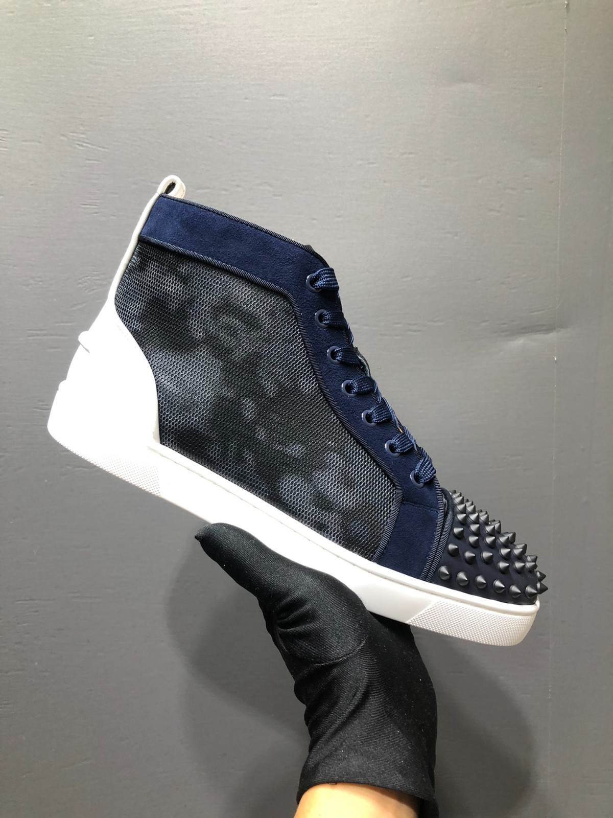 105 38123123 SIZE 35-47