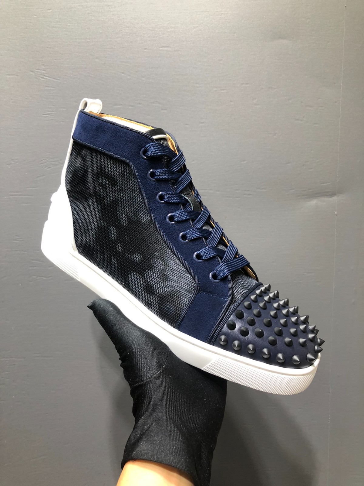 105 38123123 SIZE 35-47
