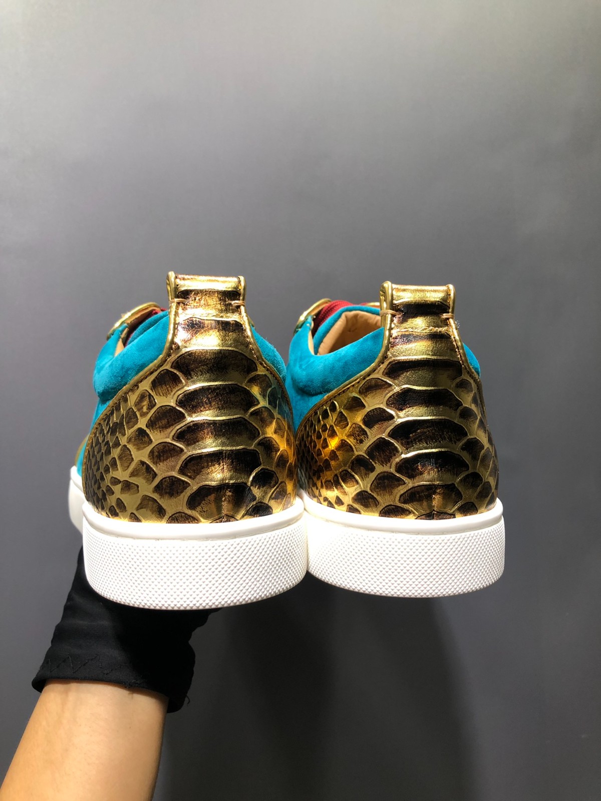 087 36123118 SIZE 35-47