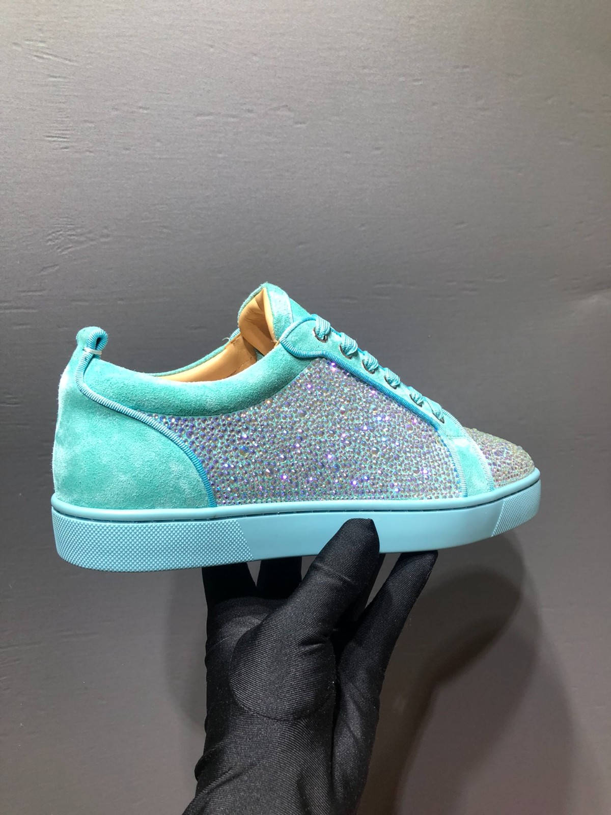 086 38123123 SIZE 35-47