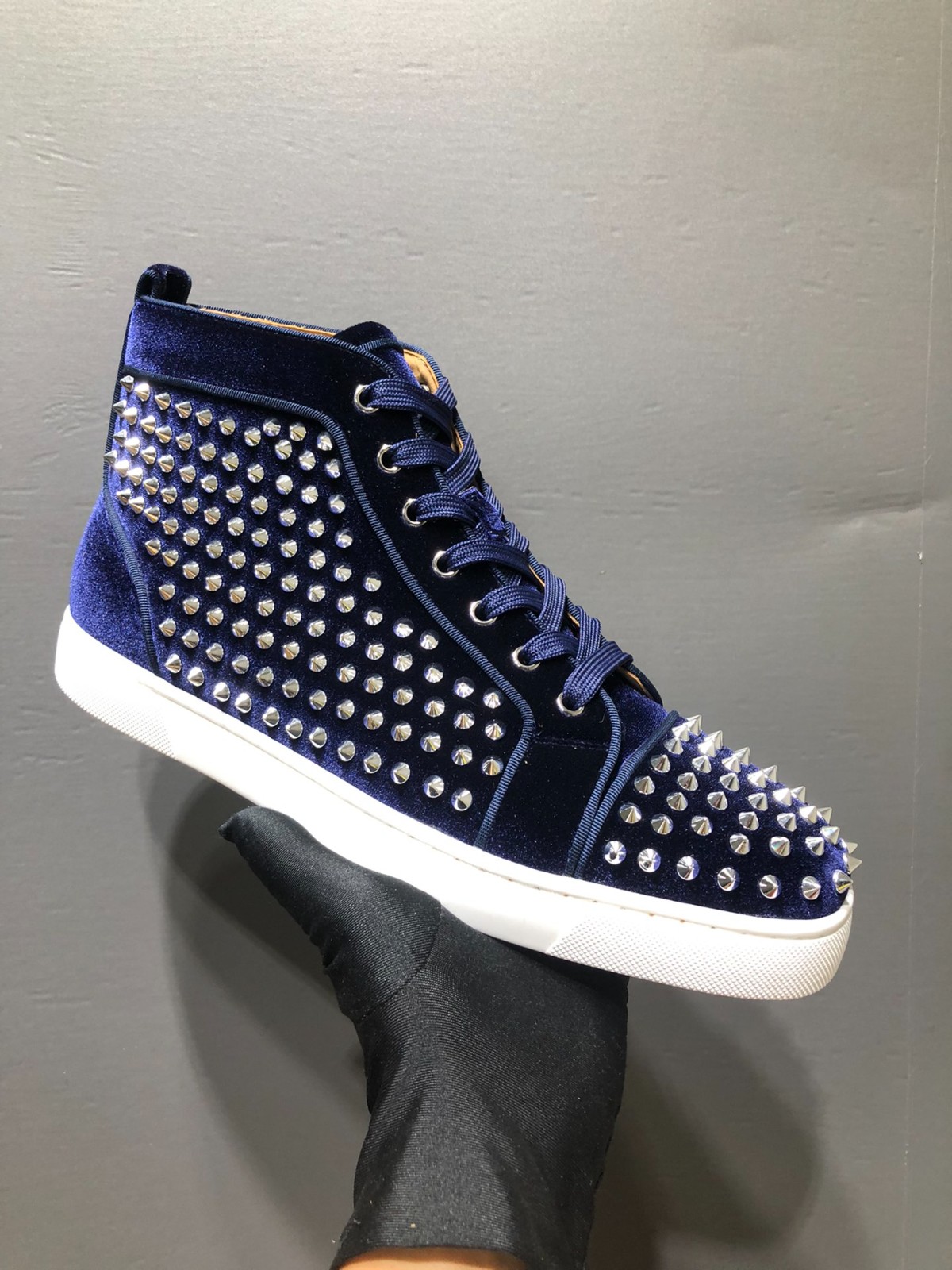 084 40123127 SIZE 35-47