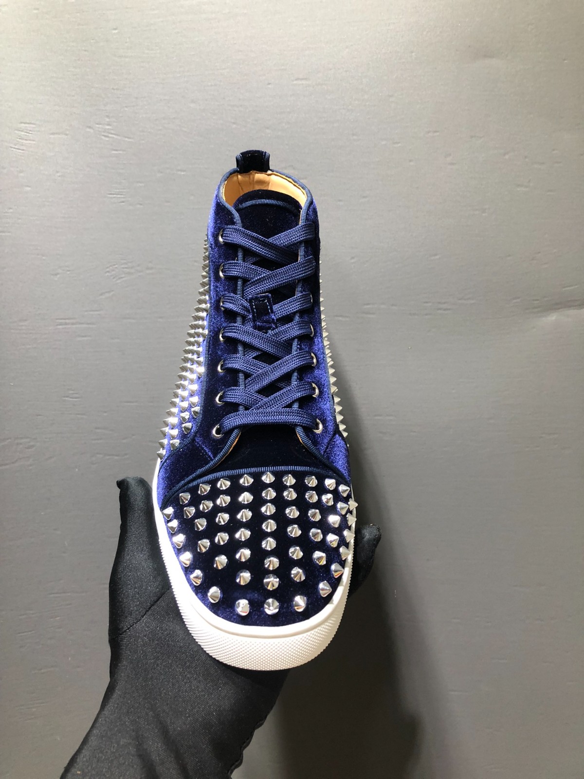 084 40123127 SIZE 35-47