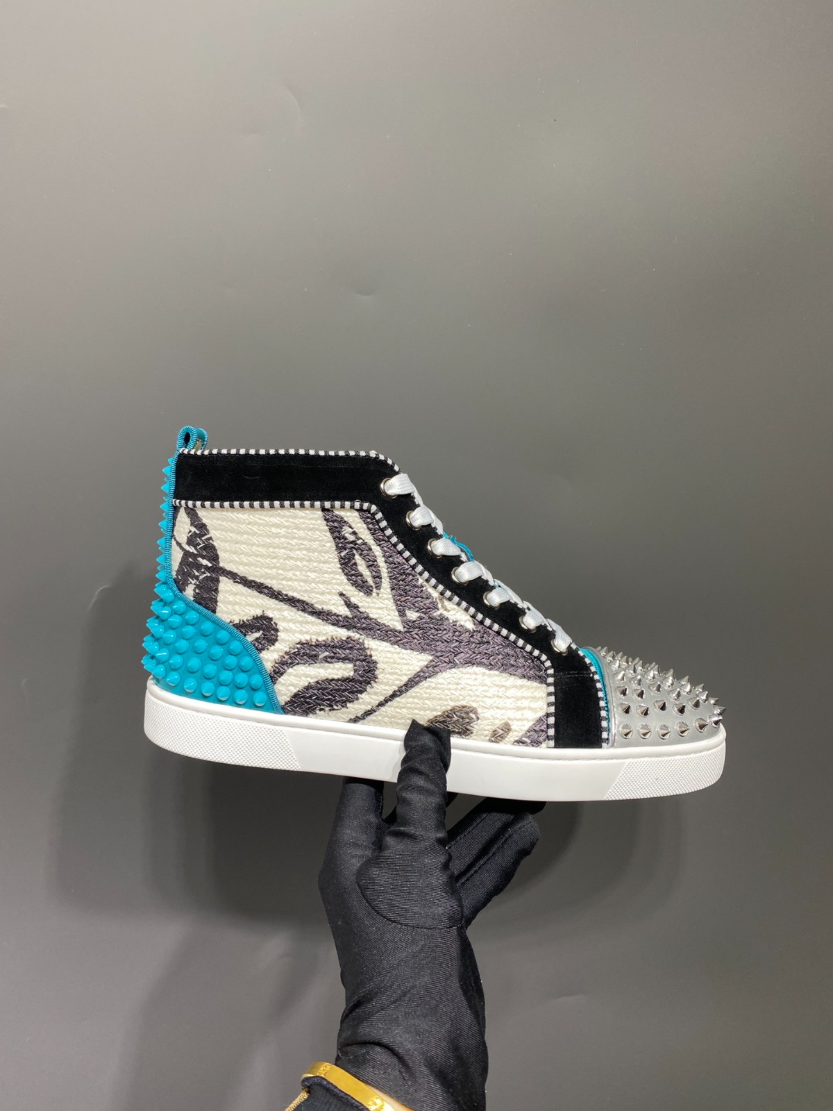 083 SIZE 35-47