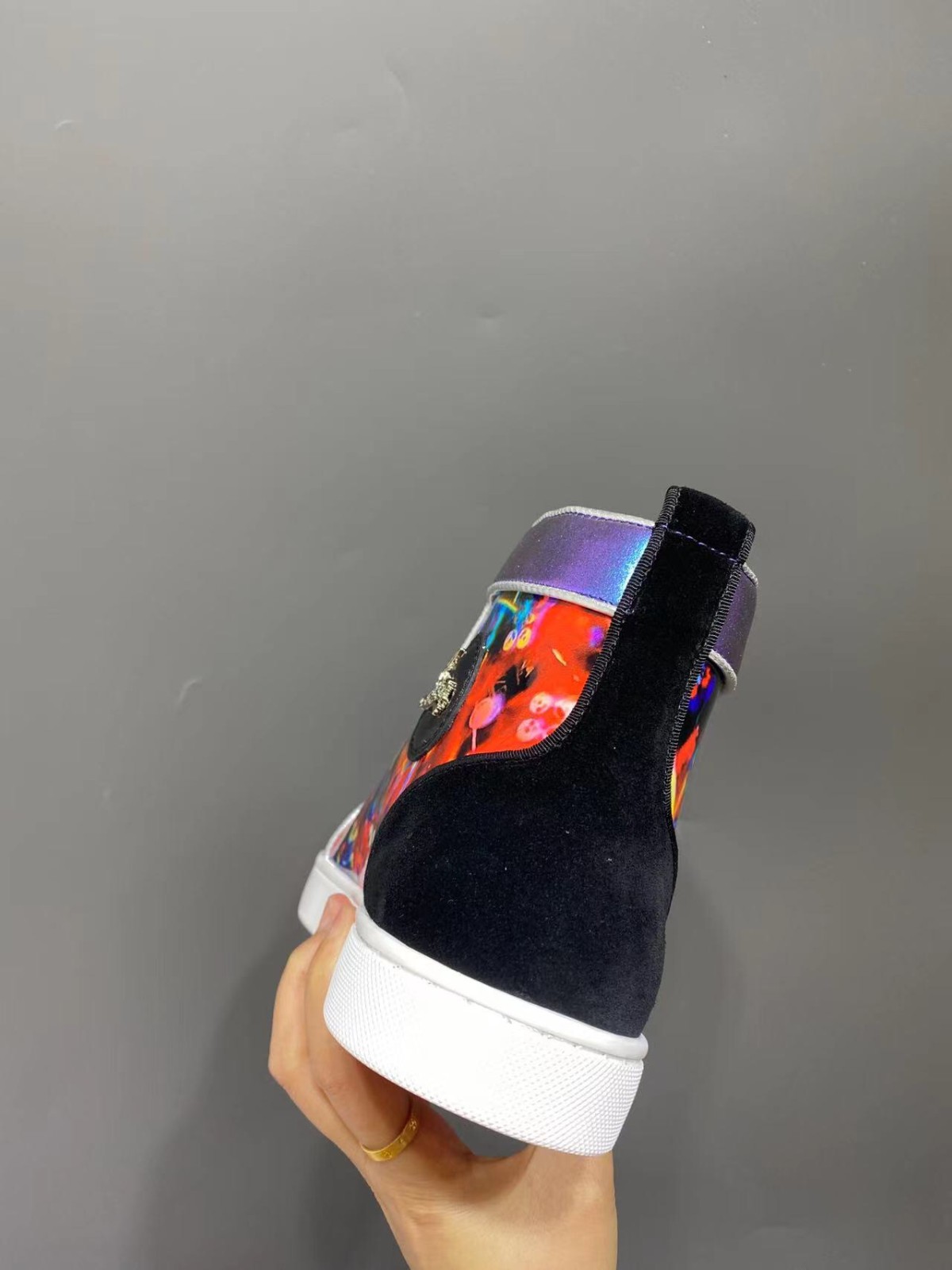 082 SIZE 35-47