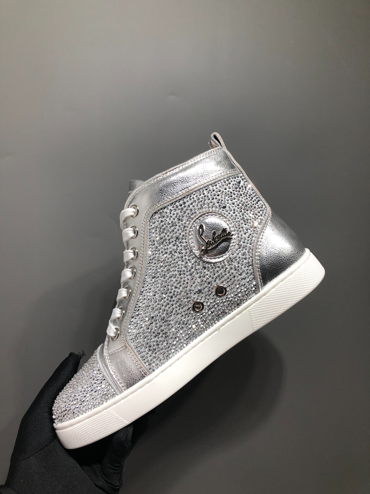 076 SIZE 35-47