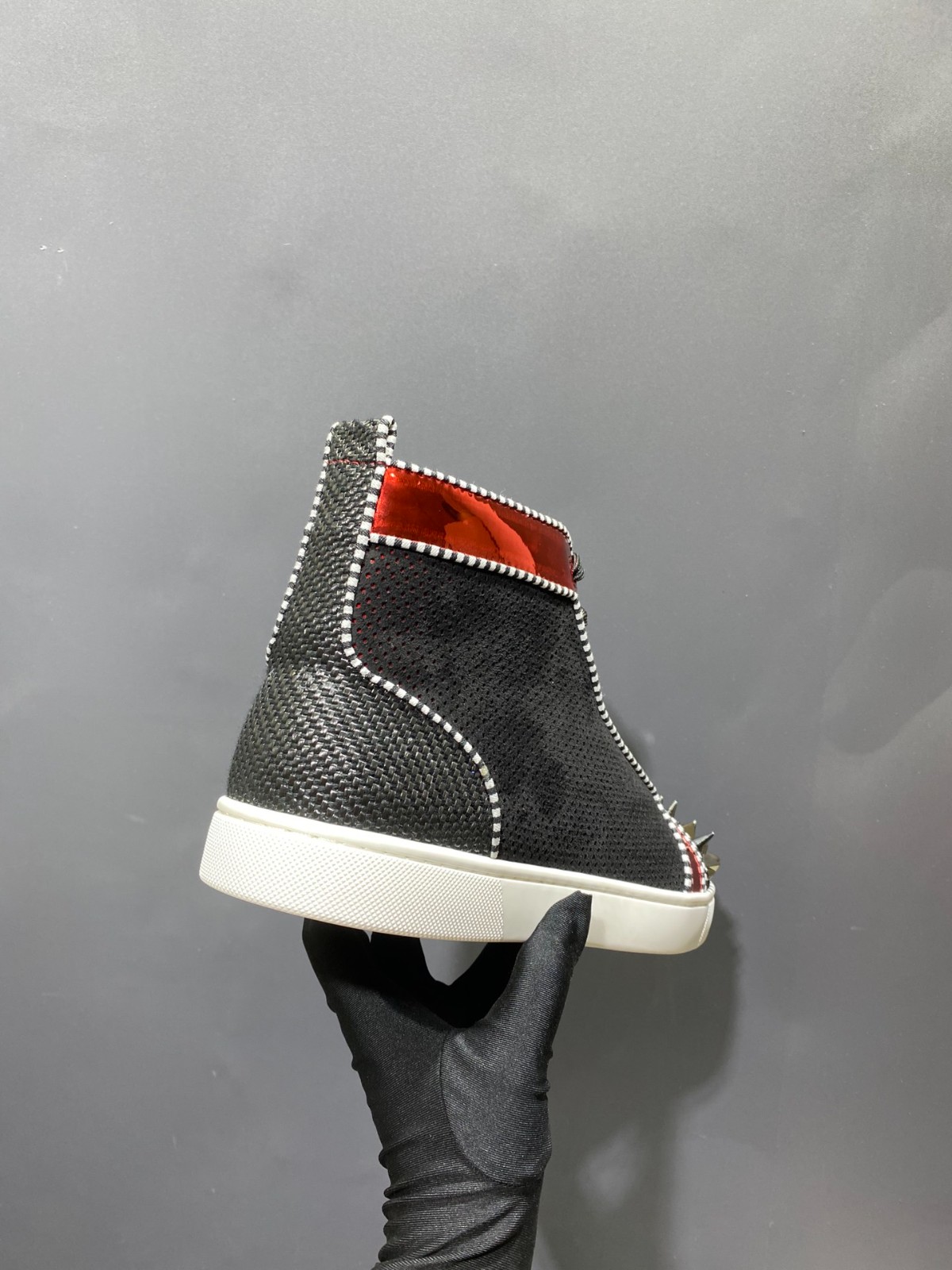 057 SIZE 35-47