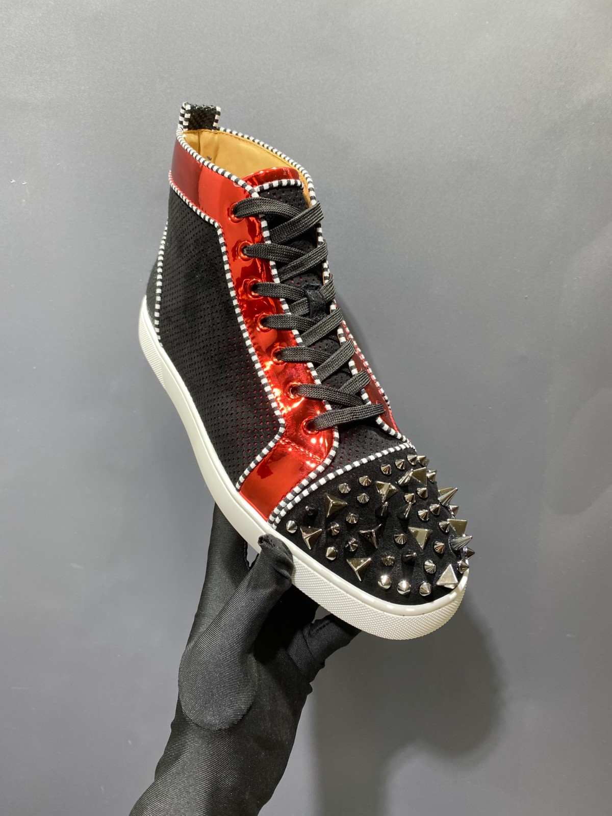 057 SIZE 35-47