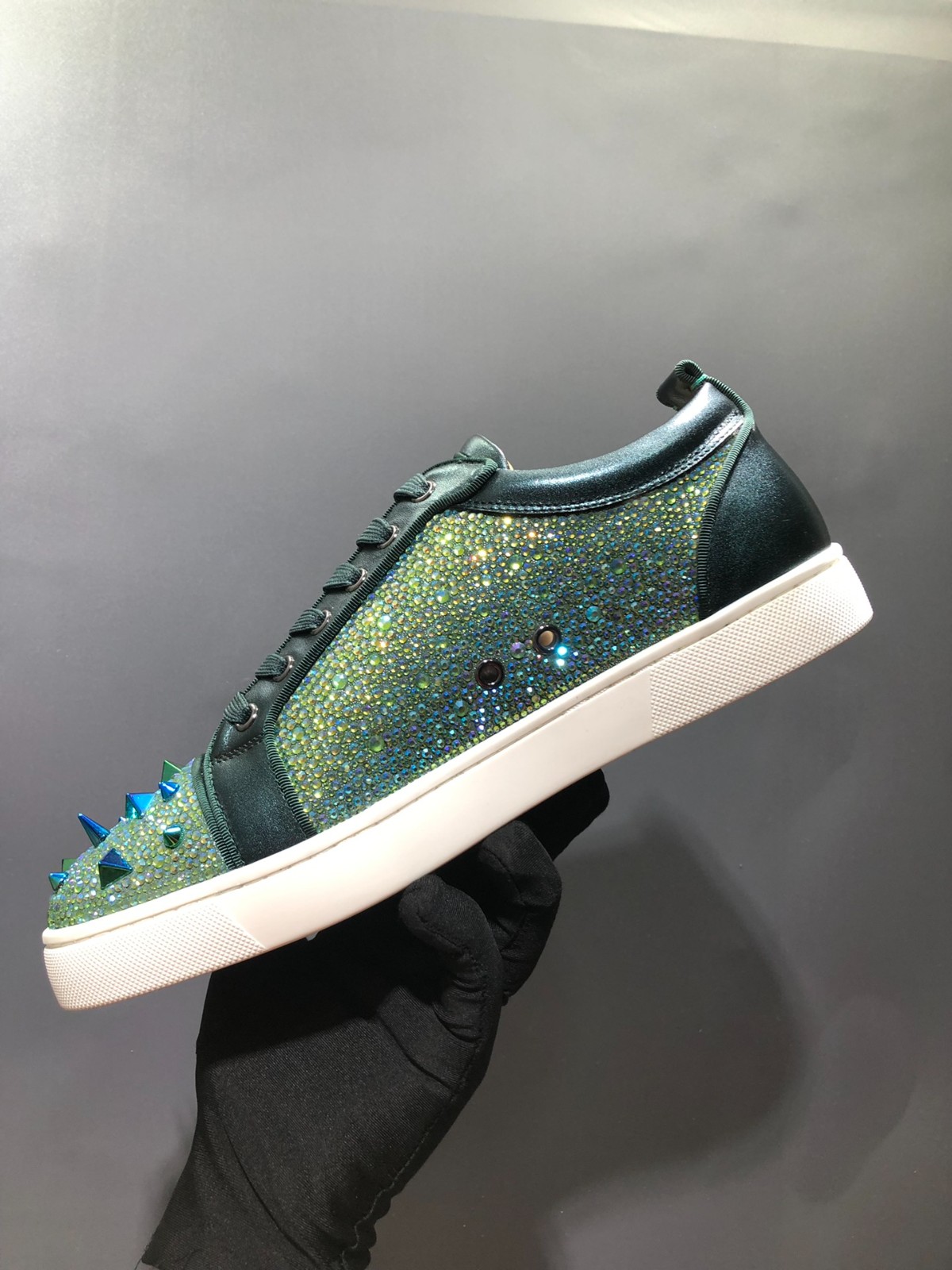 055 SIZE 35-47