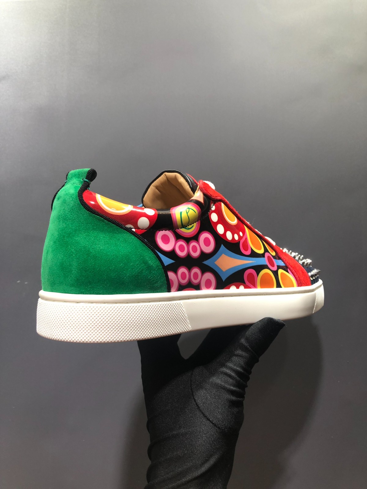 054 SIZE 35-47