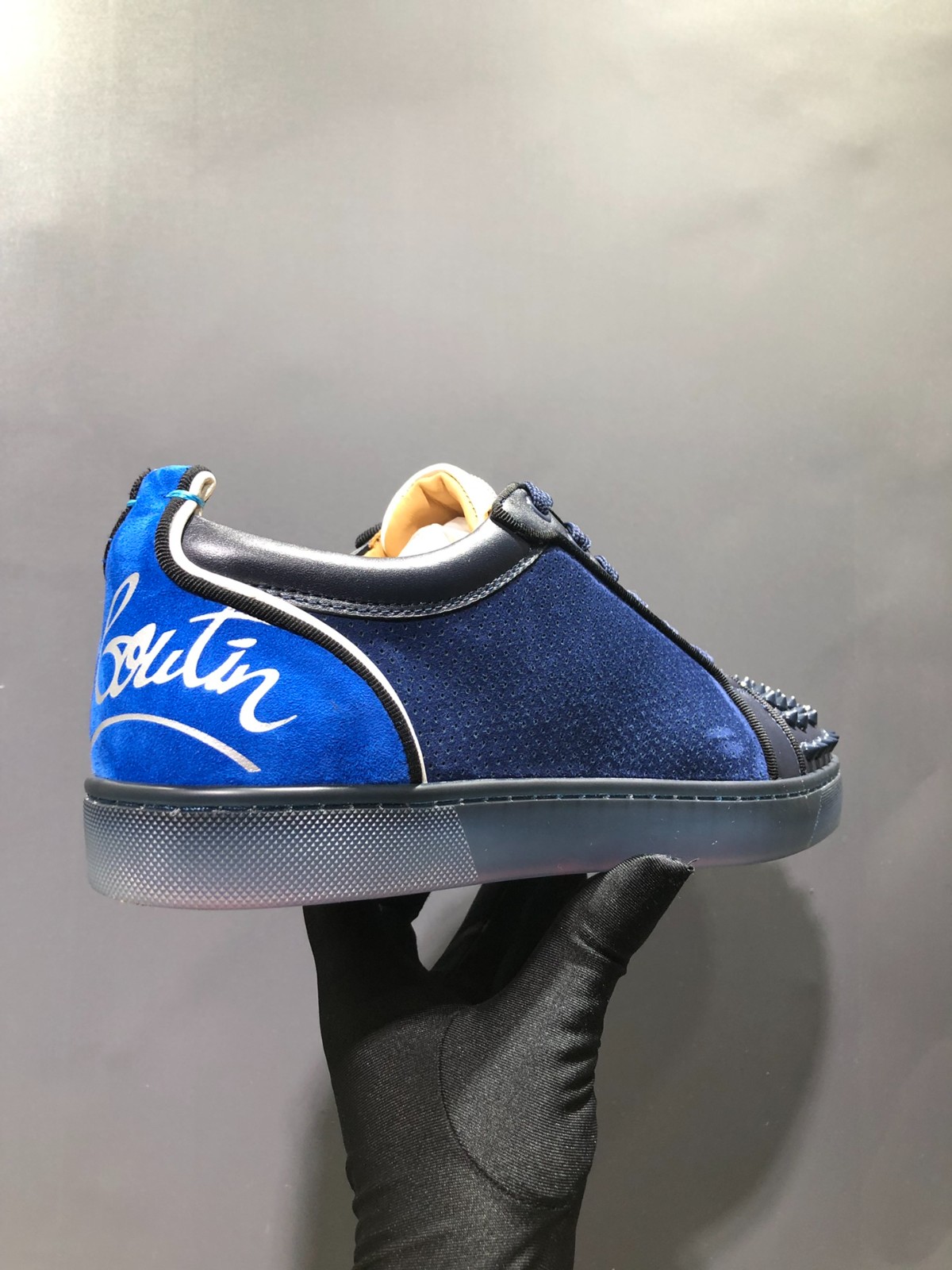 050 SIZE 35-47