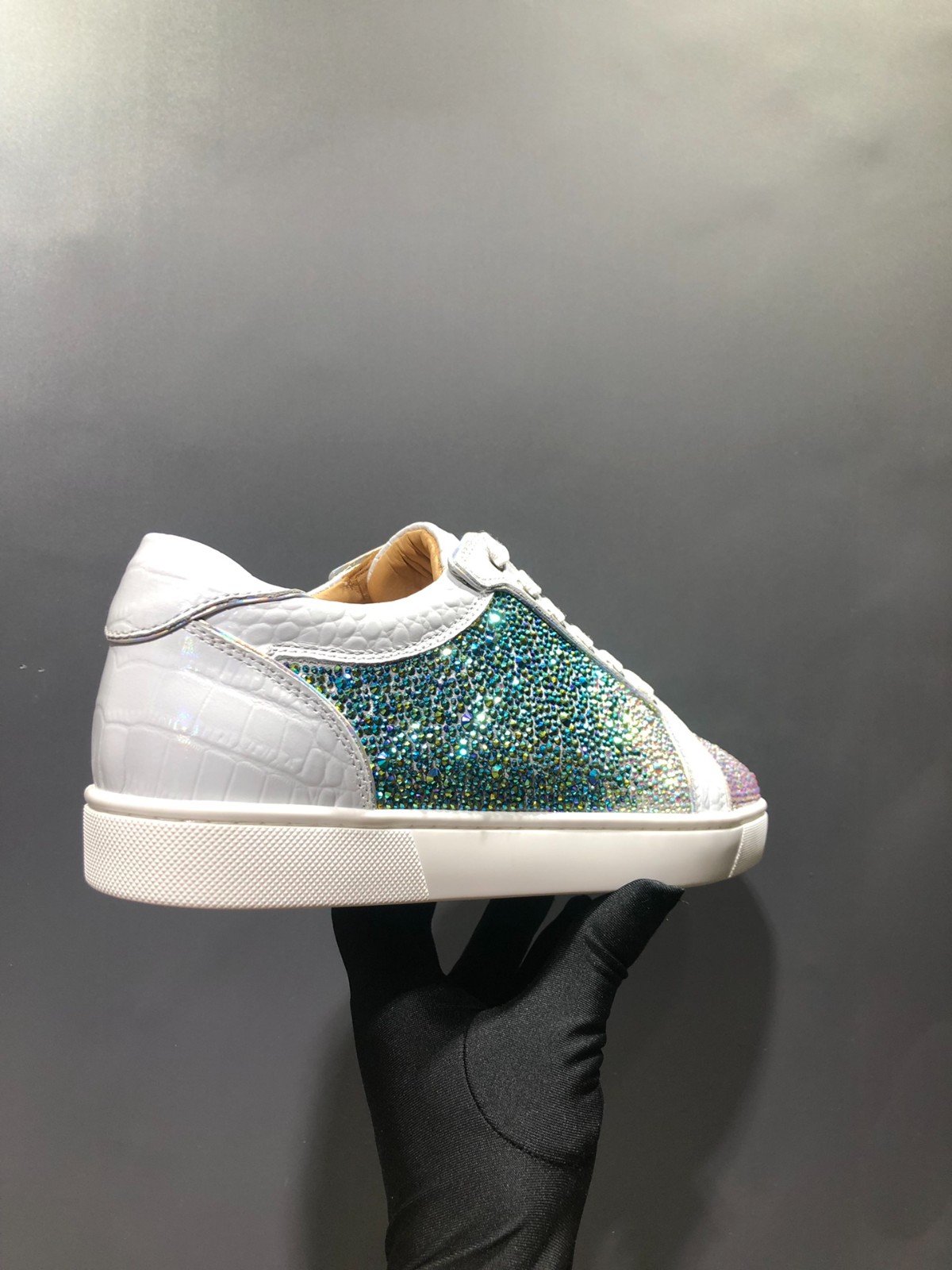 046 SIZE 35-47
