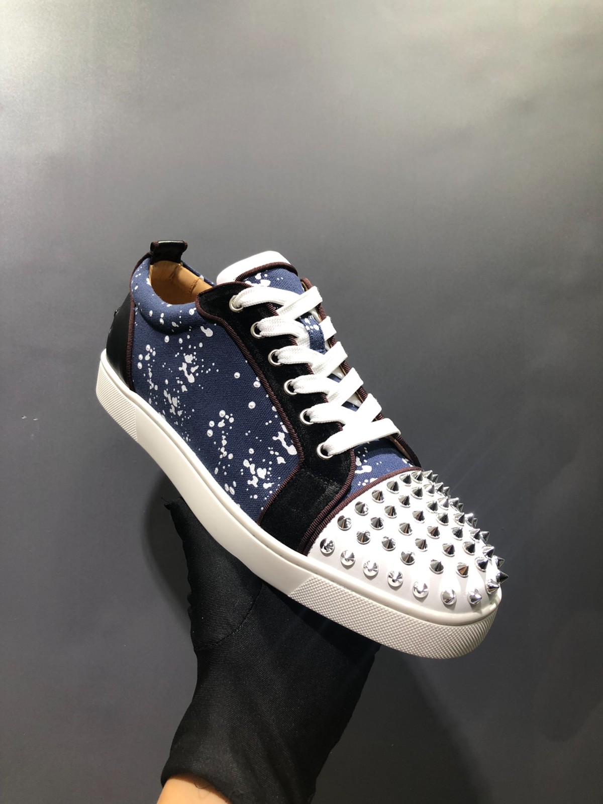 037 SIZE 35-47
